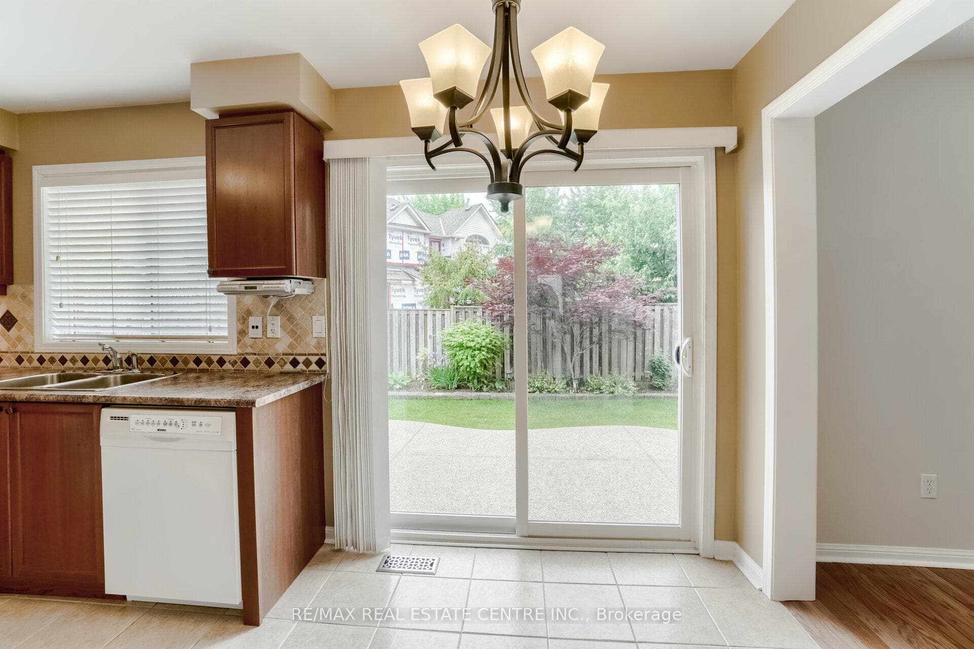 2298 Grand Oak Trail photo 9