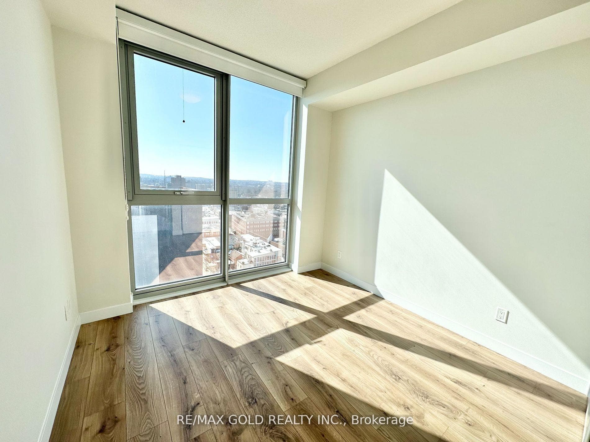 60 Frederick Street Unit 1510 photo 22