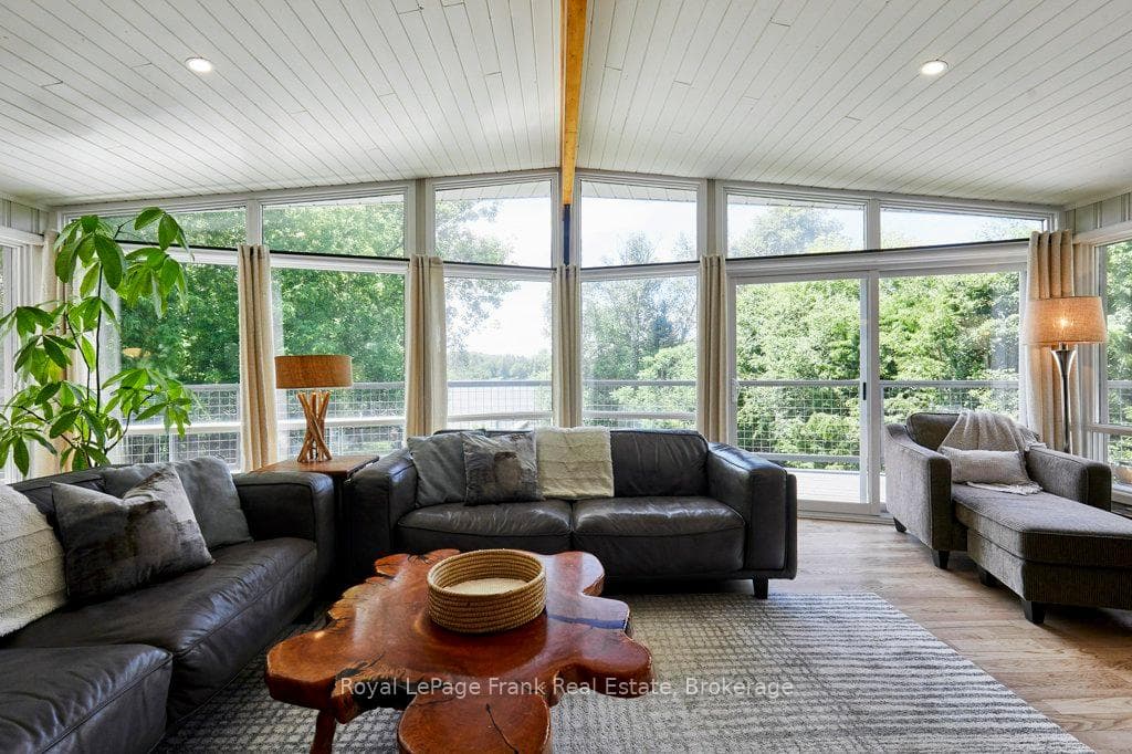 156 Acton Road photo 5