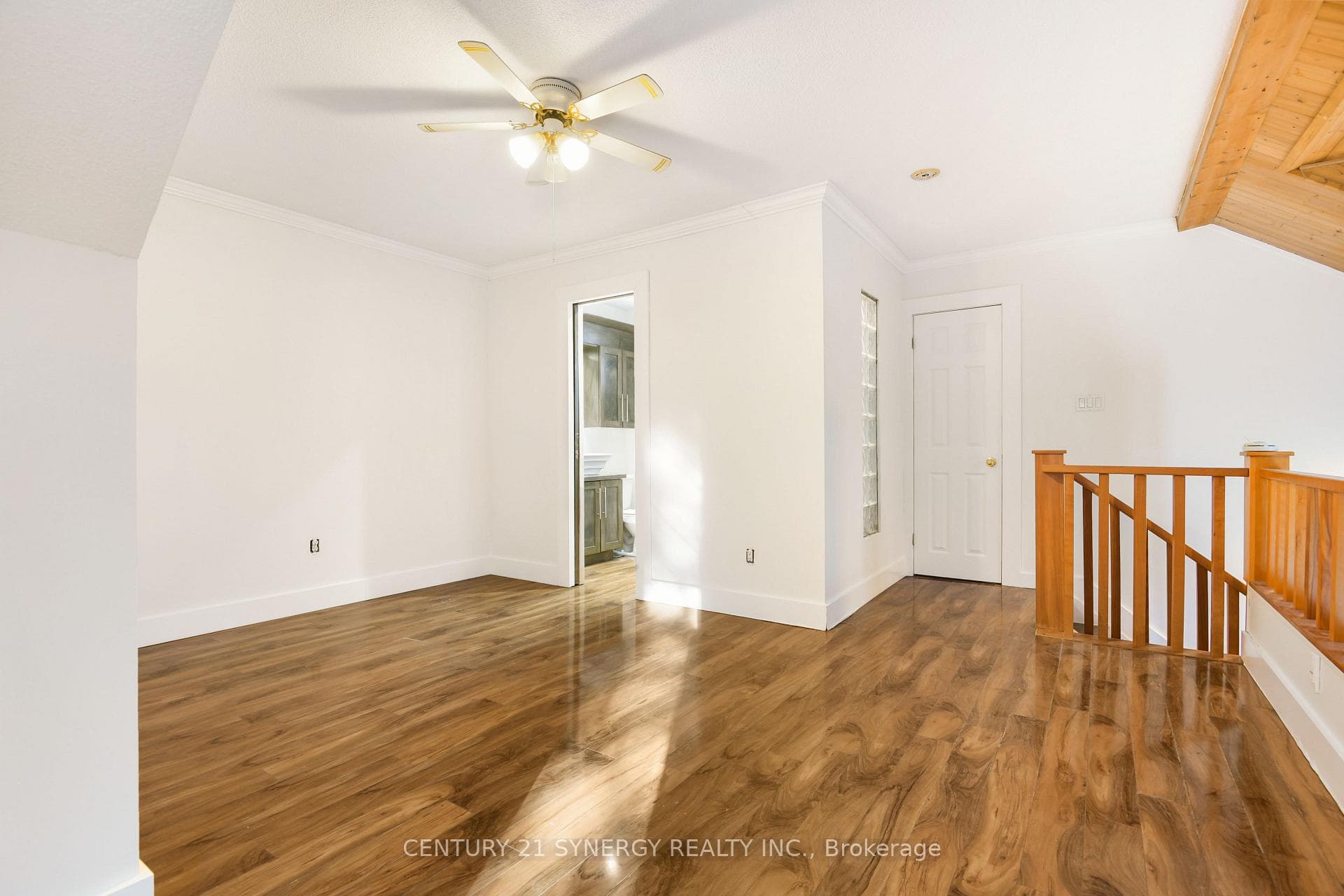 3225B RIVER Road photo 18