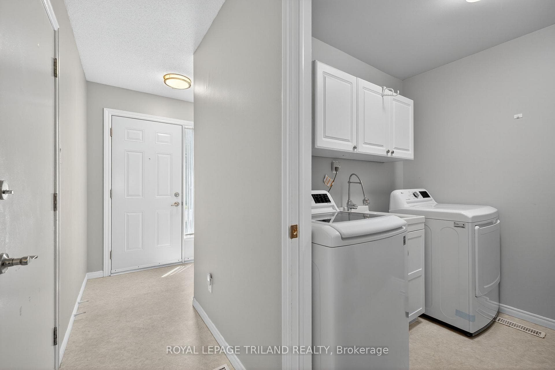 131 Bonaventure Drive Unit 25 photo 8