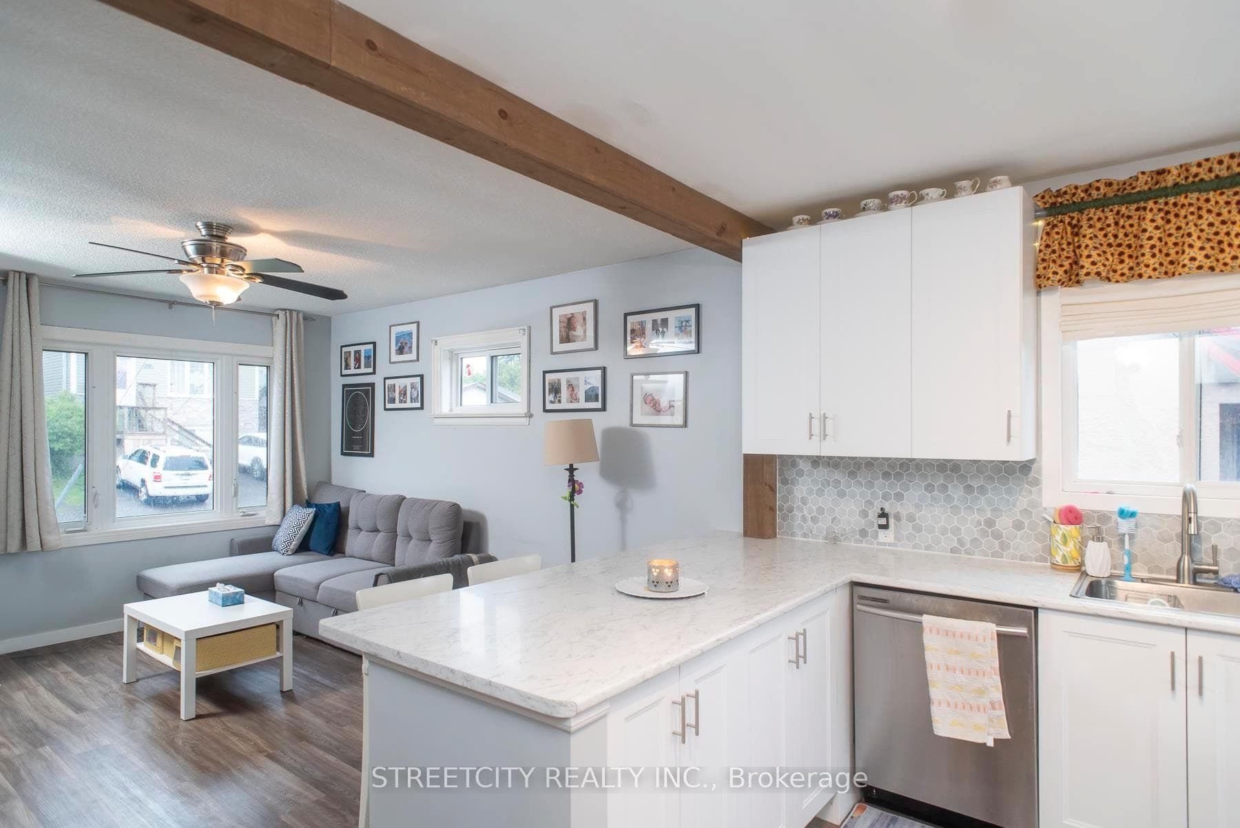 82 Kenogami Avenue photo 5