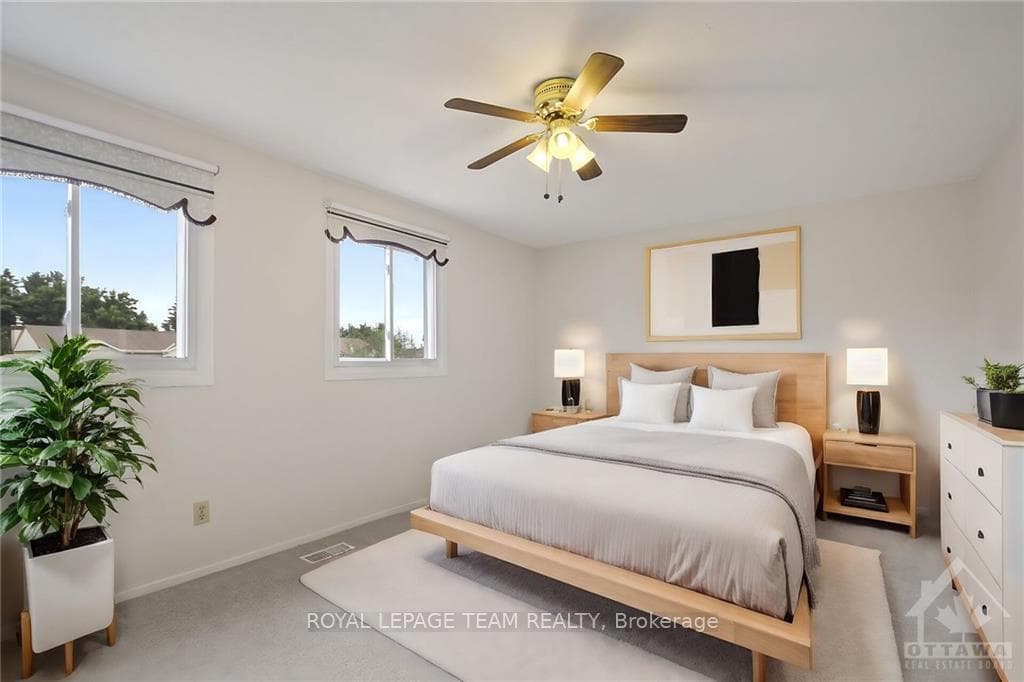 29 SHEARER Crescent photo 13