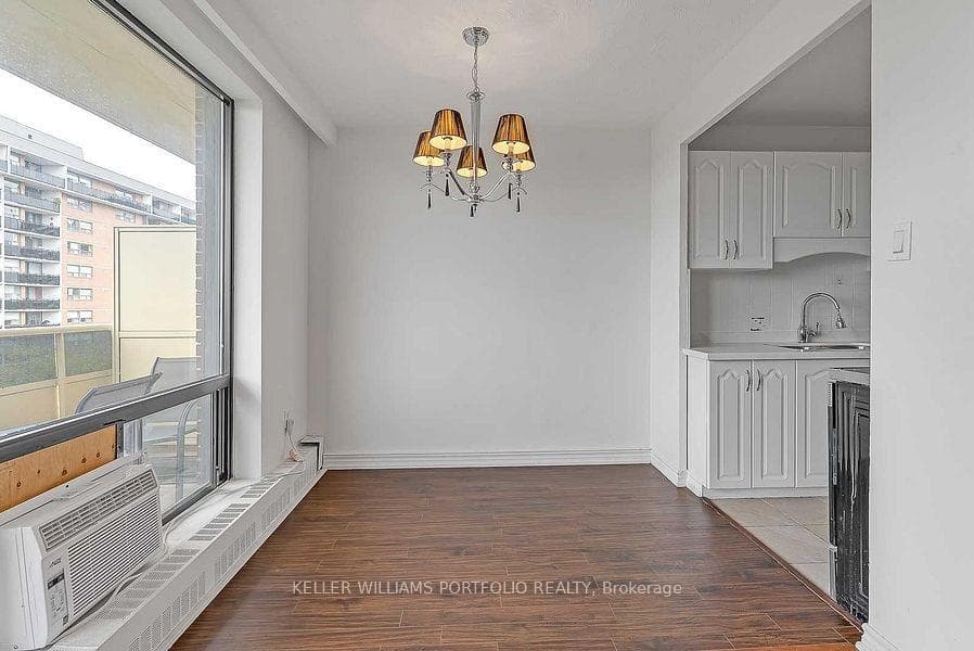 921 Midland Avenue Unit 704 photo 9