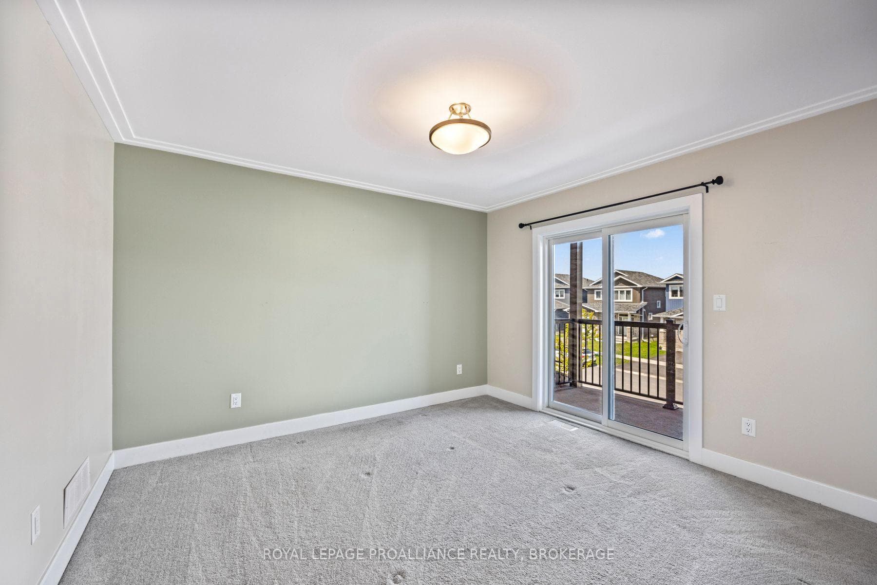 184 Dr Richard James Crescent photo 25