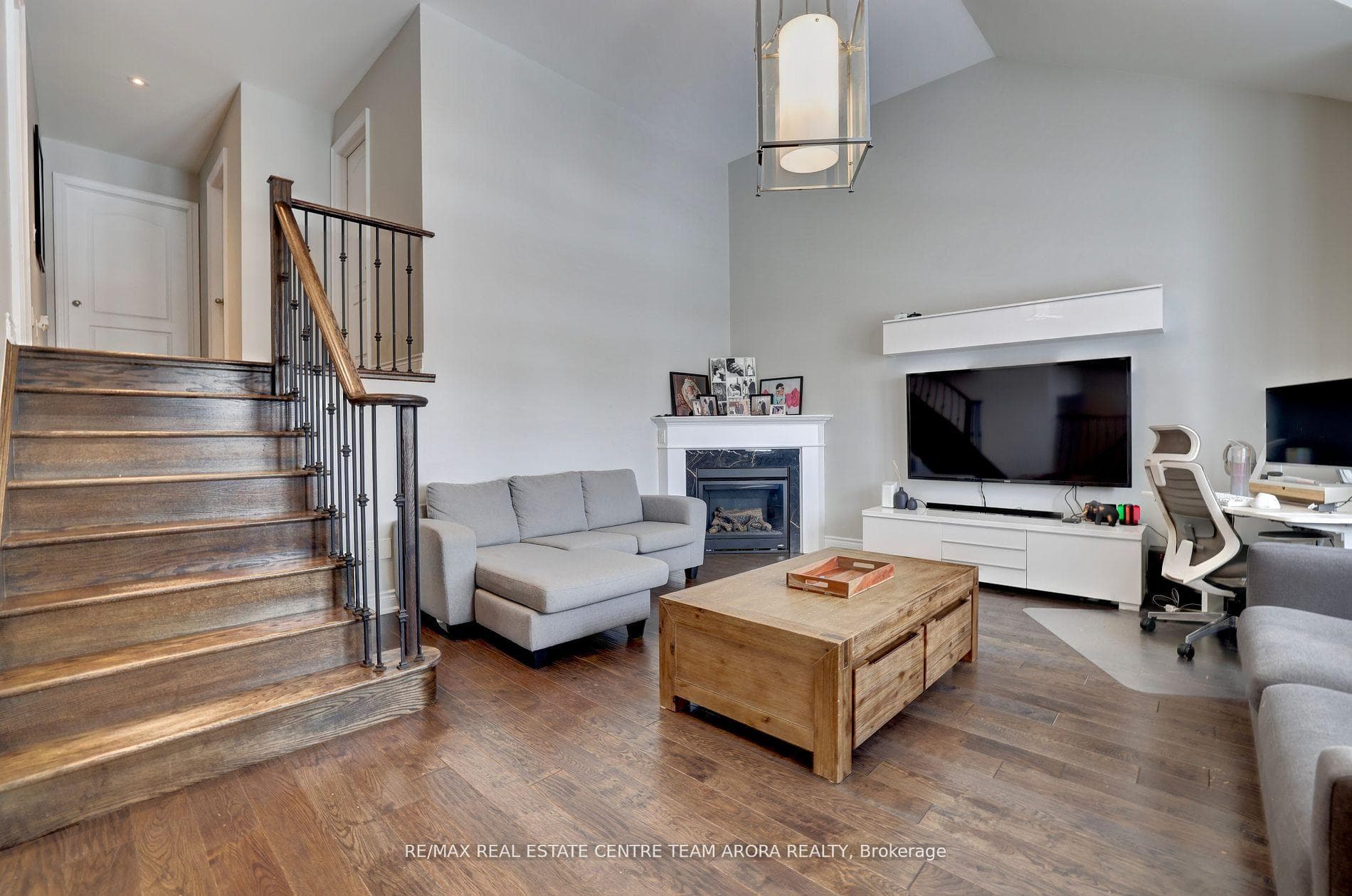 81 McEchearn Crescent photo 34