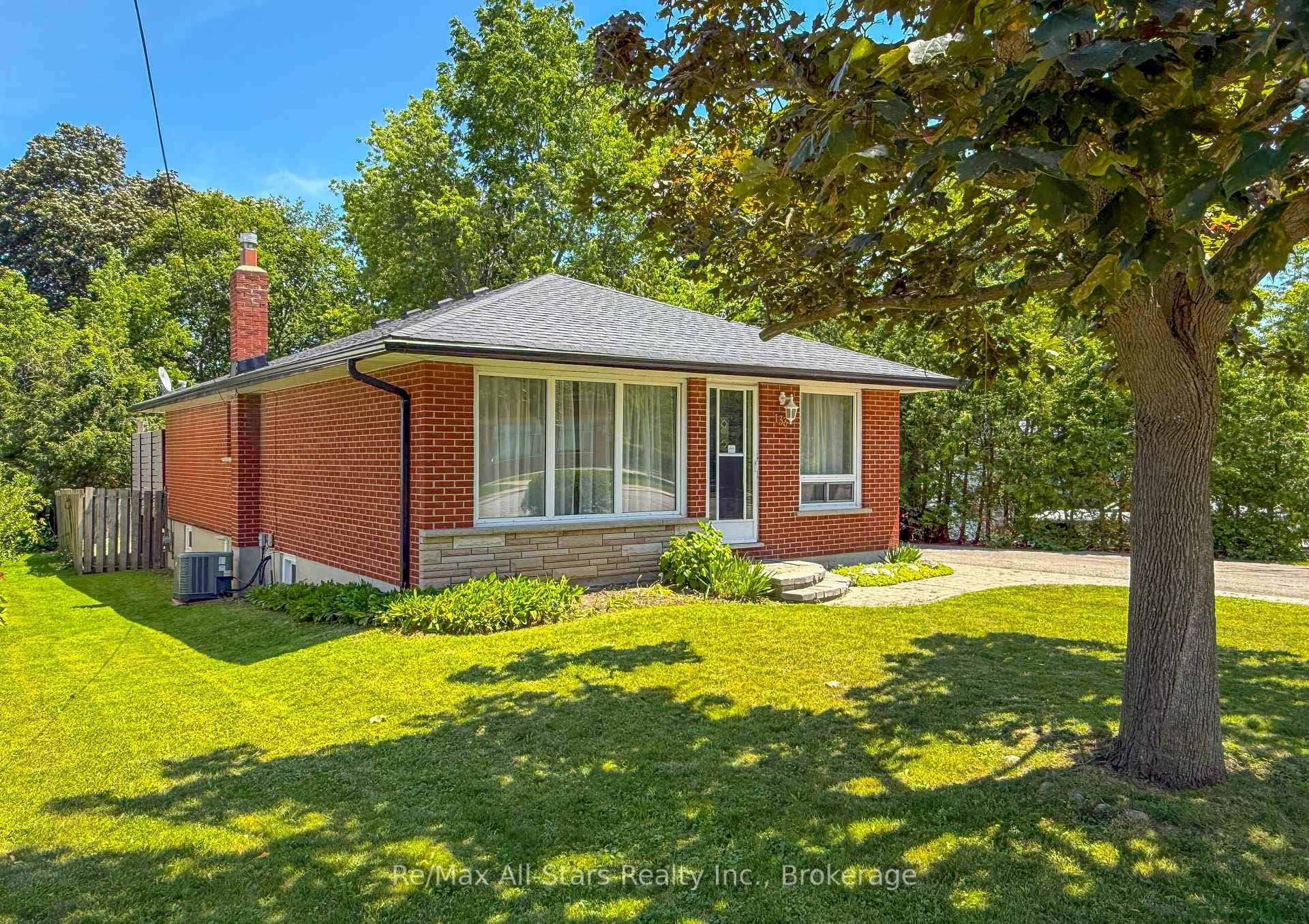 133 Rosa Street photo 35