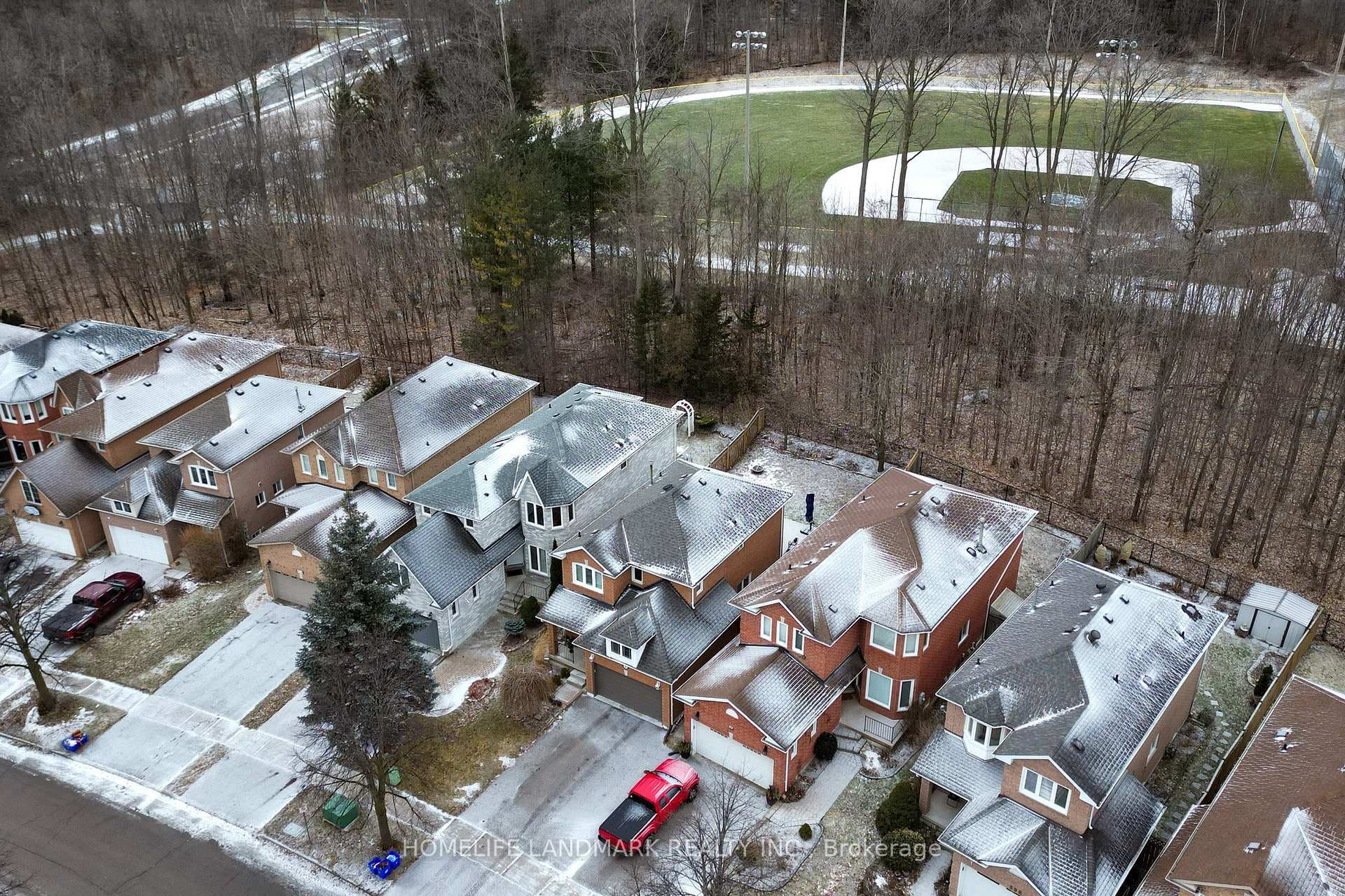 410 Carruthers Avenue photo 38