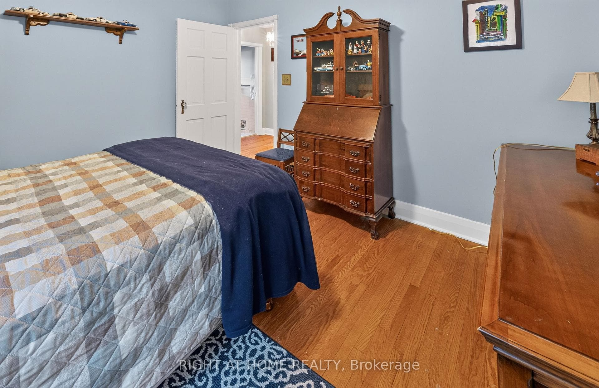 335 Sunset Drive photo 17