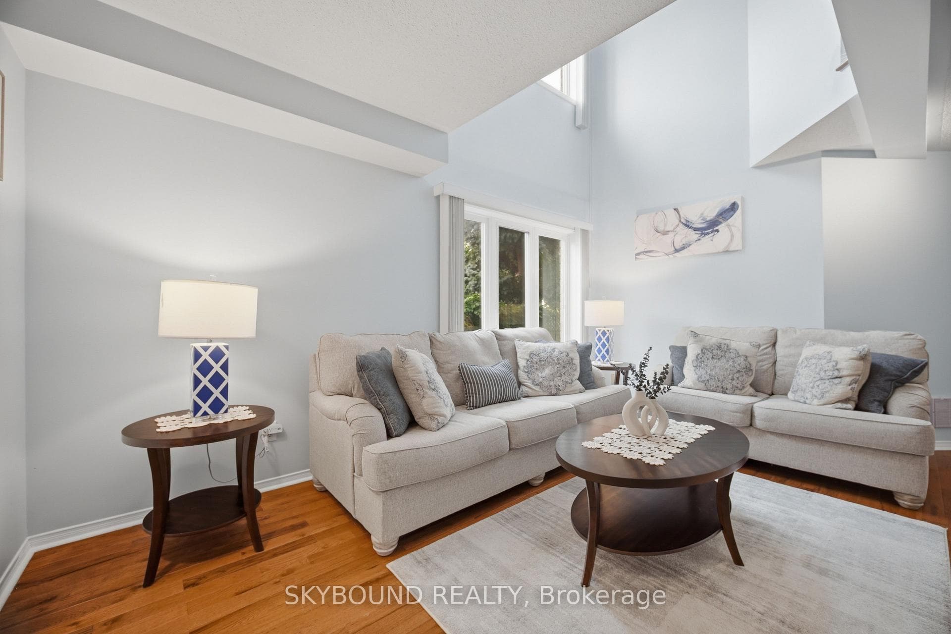 3906 Zenith Court photo 6