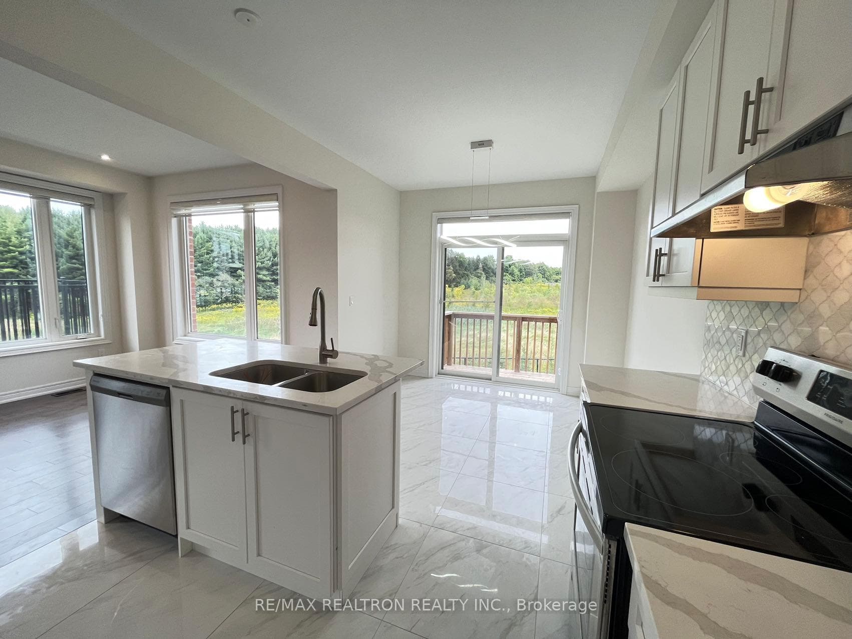 24 Stubbs Lane photo 23