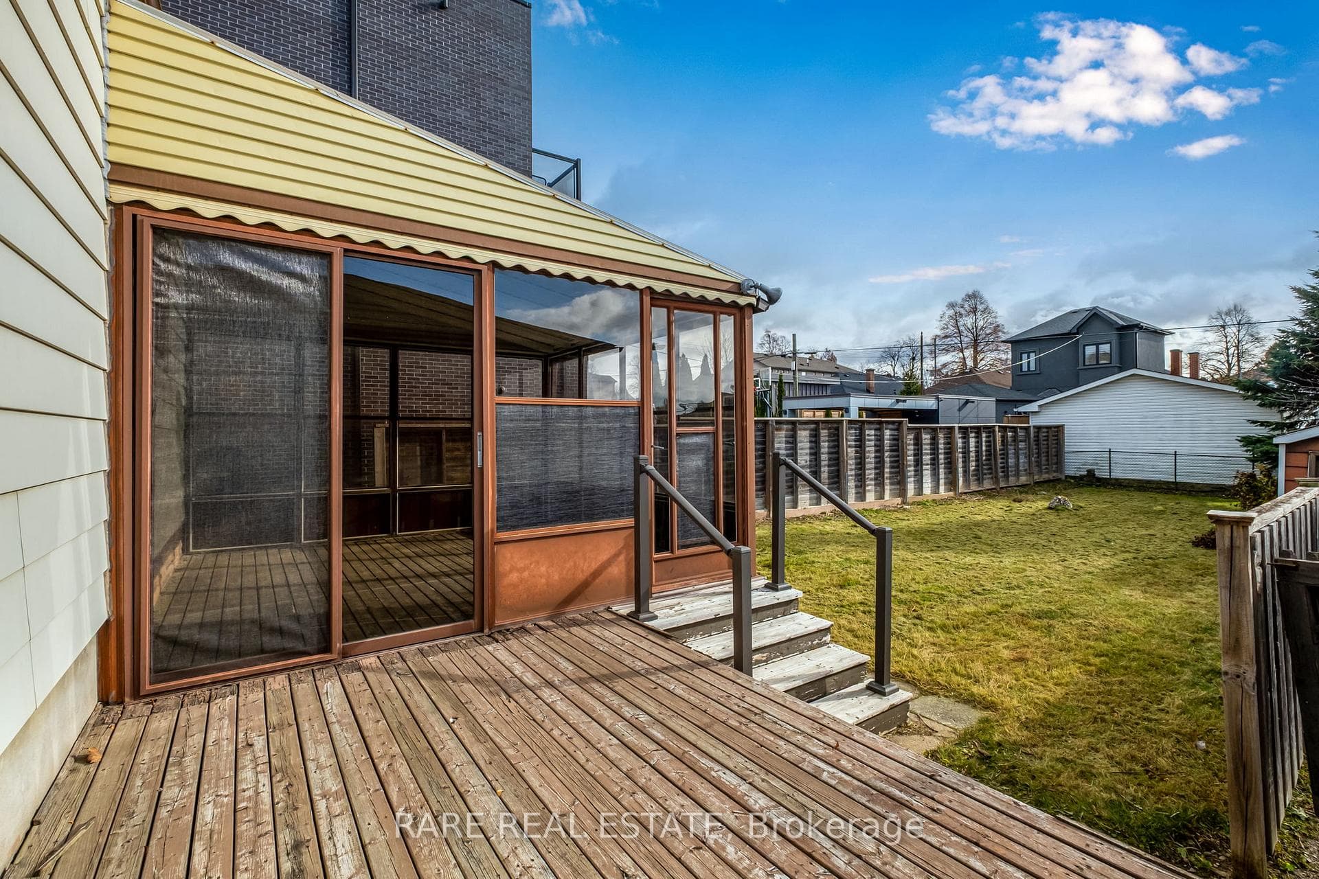 1141 Glengrove Avenue photo 44