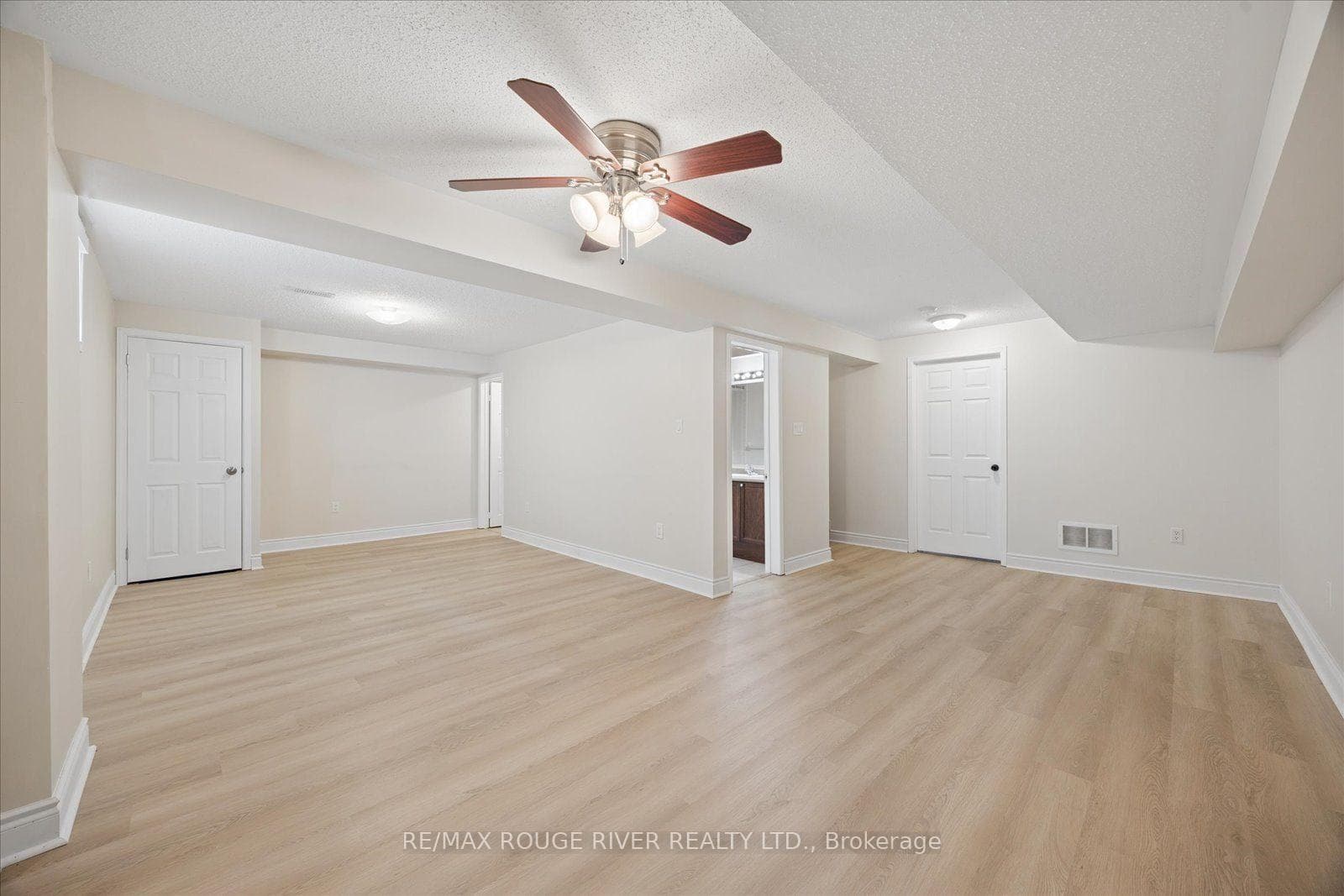37 Burwell Street photo 25