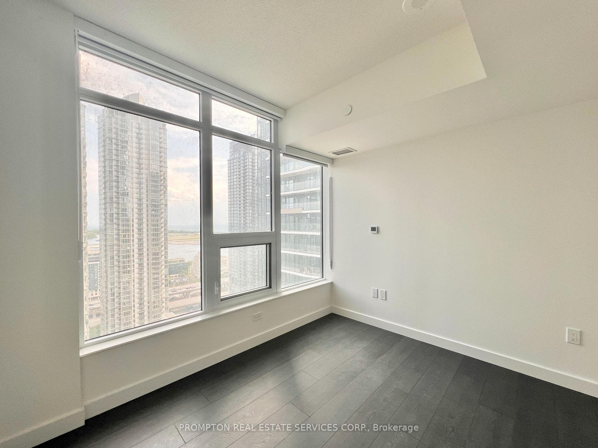 1 Concord Cityplace Way Unit 2810 photo 6