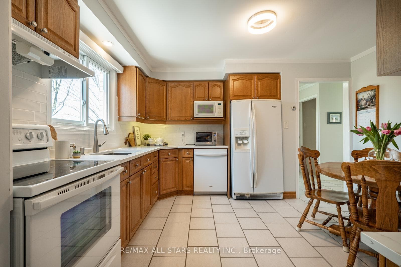 48 Thicketwood Boulevard photo 12
