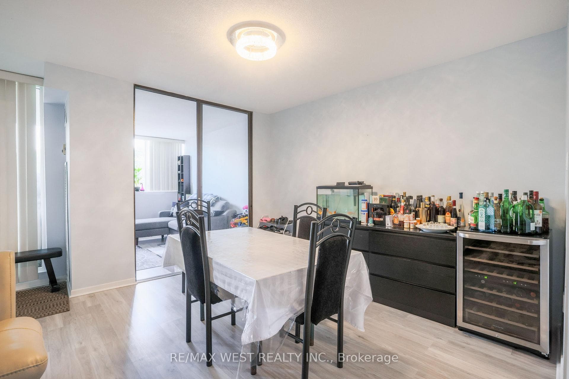 75 Emmett Avenue Unit 212 photo 18