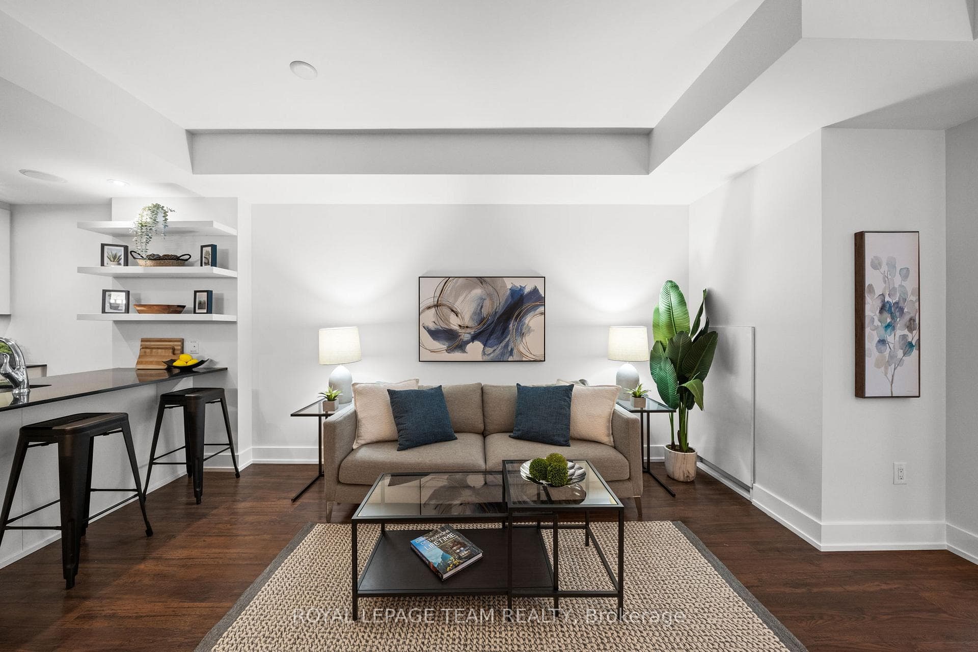 100 Champagne Avenue Unit 410 photo 16