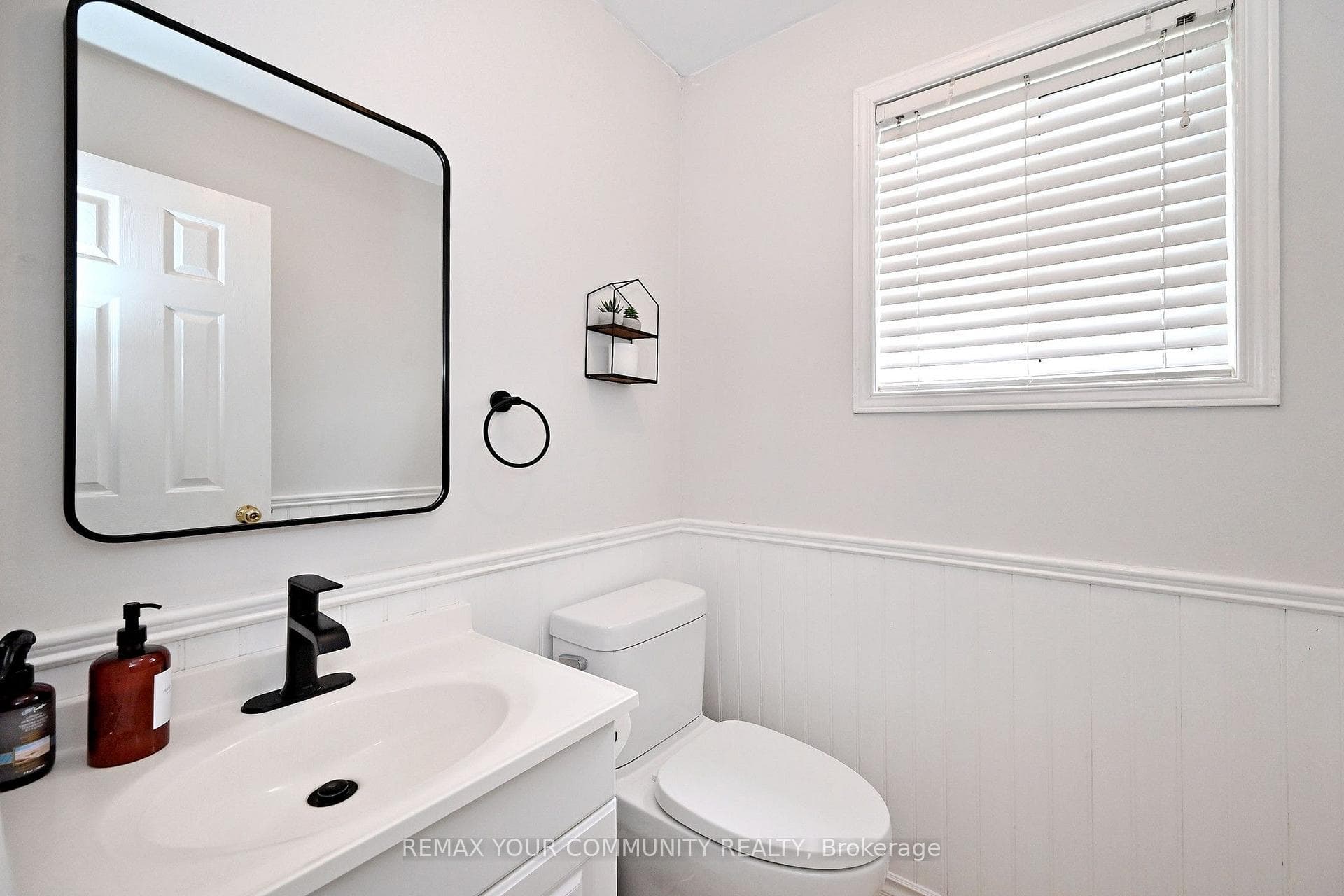 57 Hattie Court photo 20