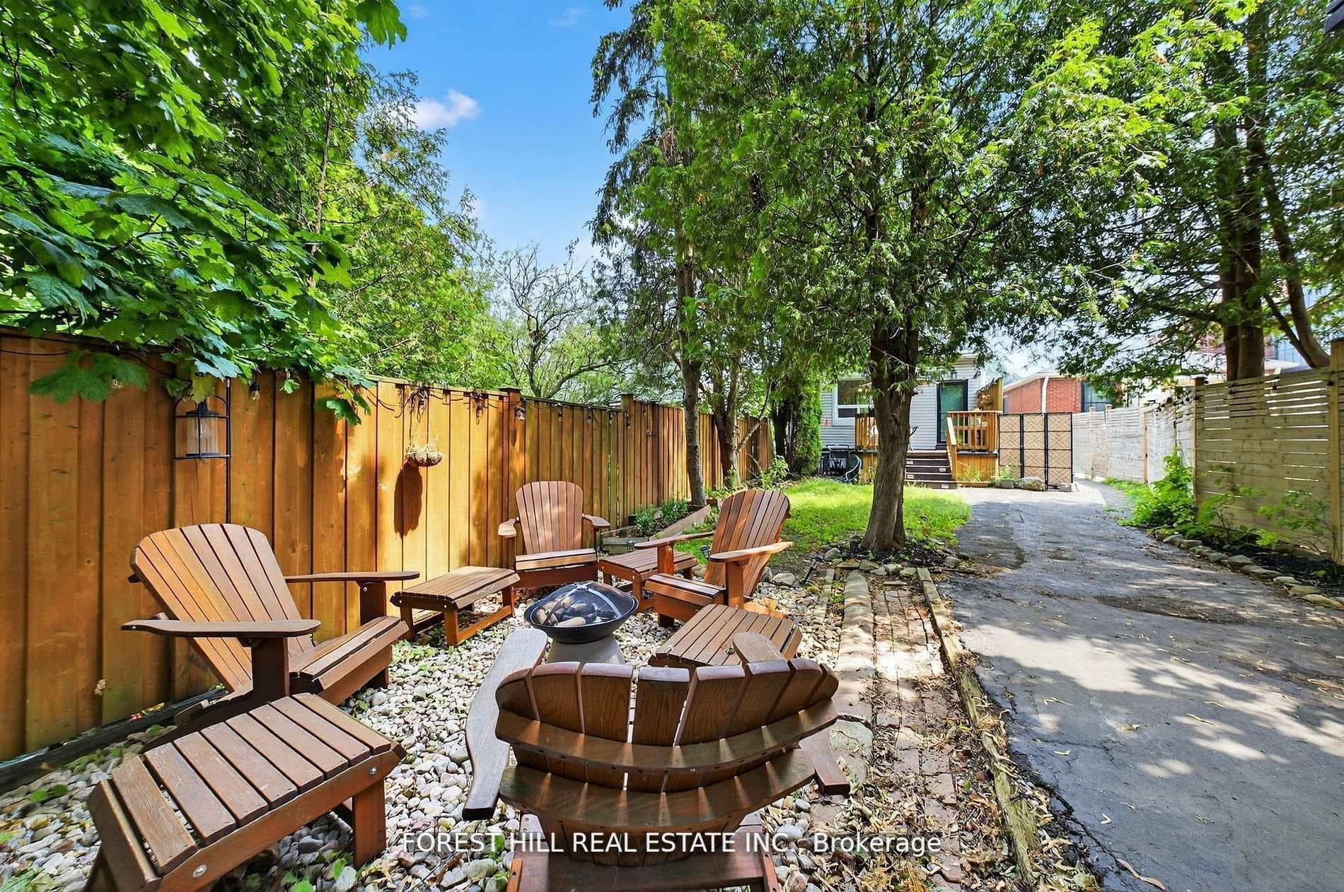 38 Scotia Avenue photo 24