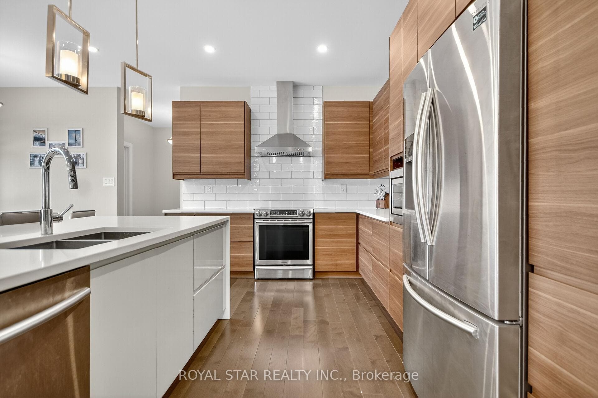 17 Rideau Heights Drive photo 15