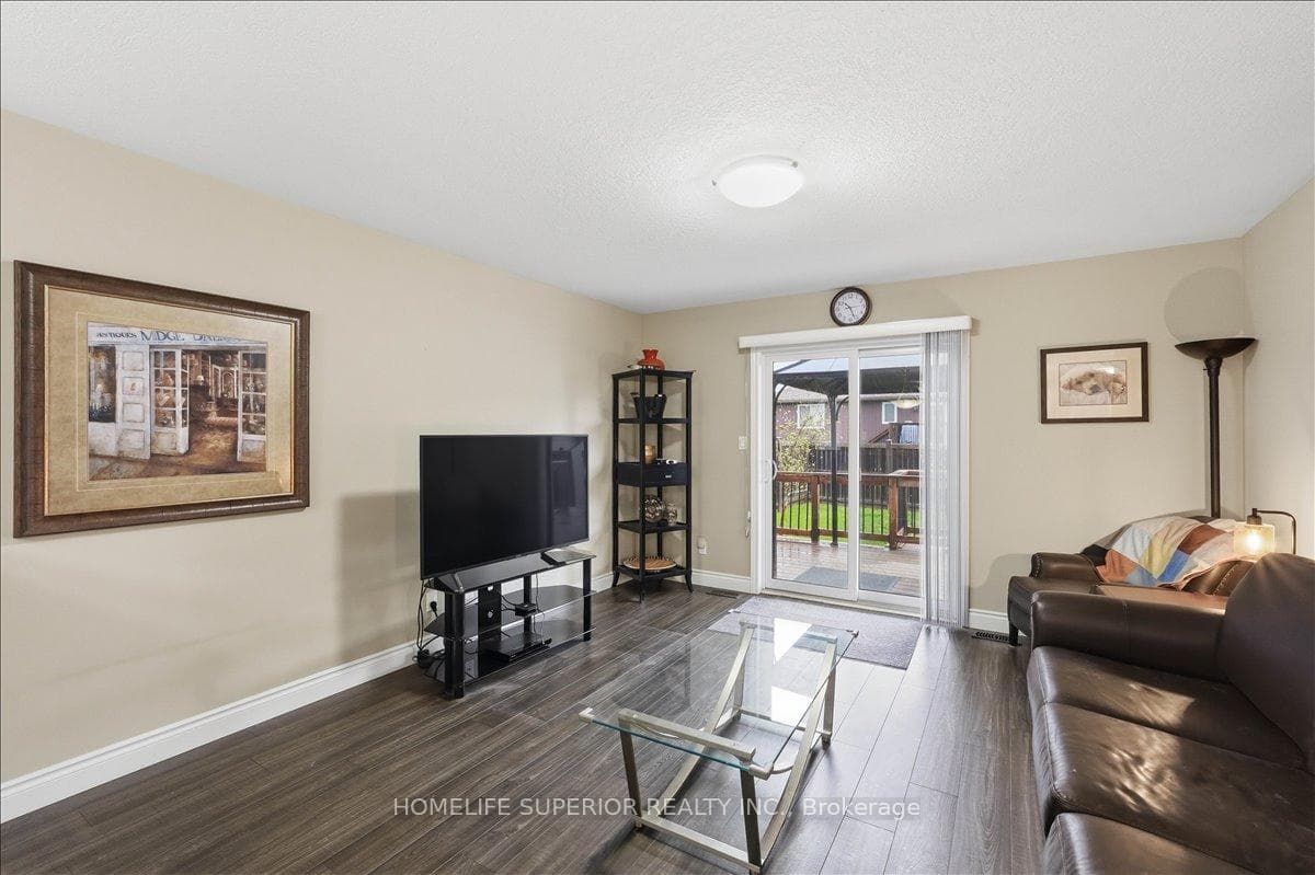 54 Aspen Drive photo 11
