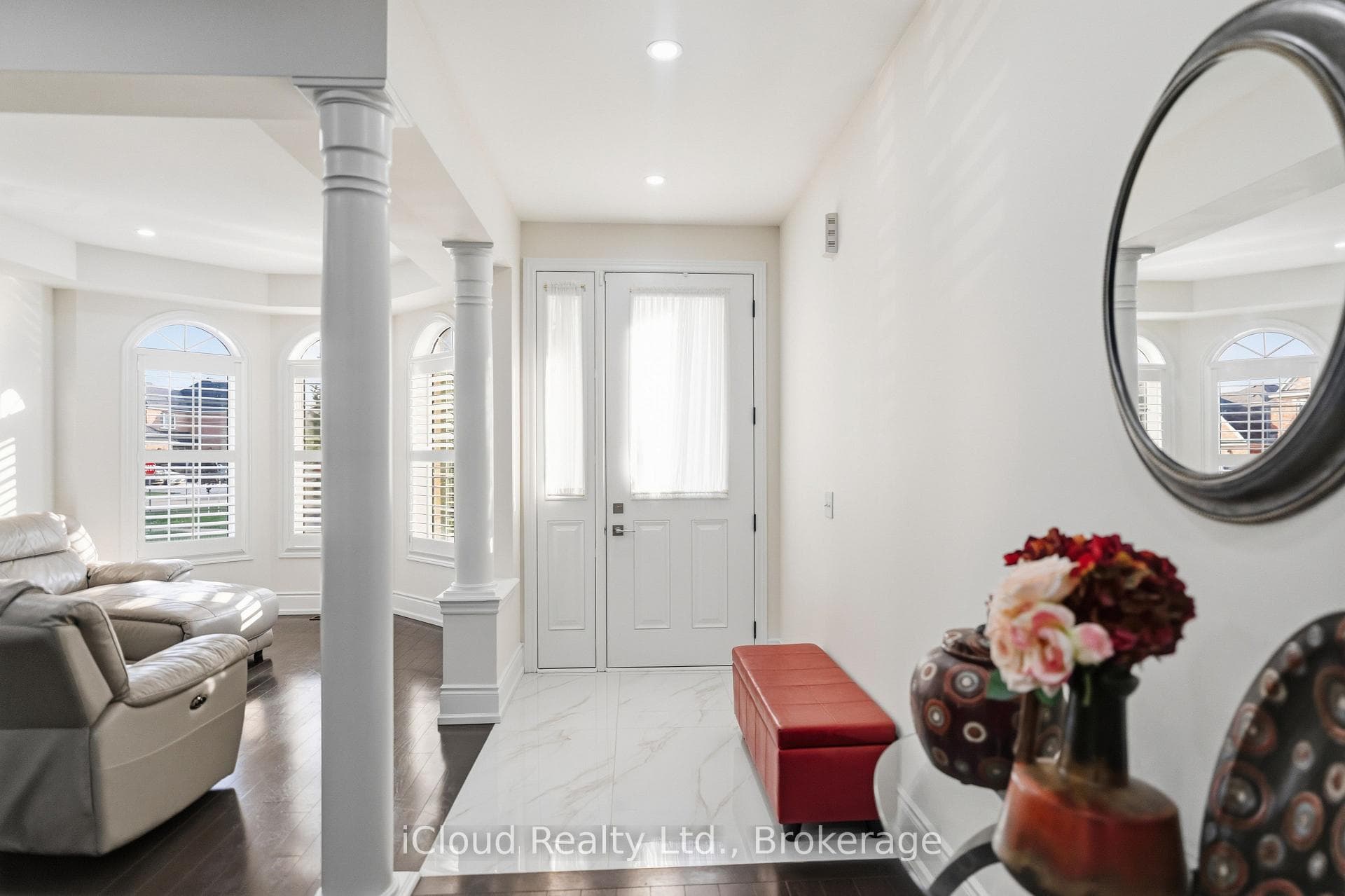 5 Leith Drive photo 3