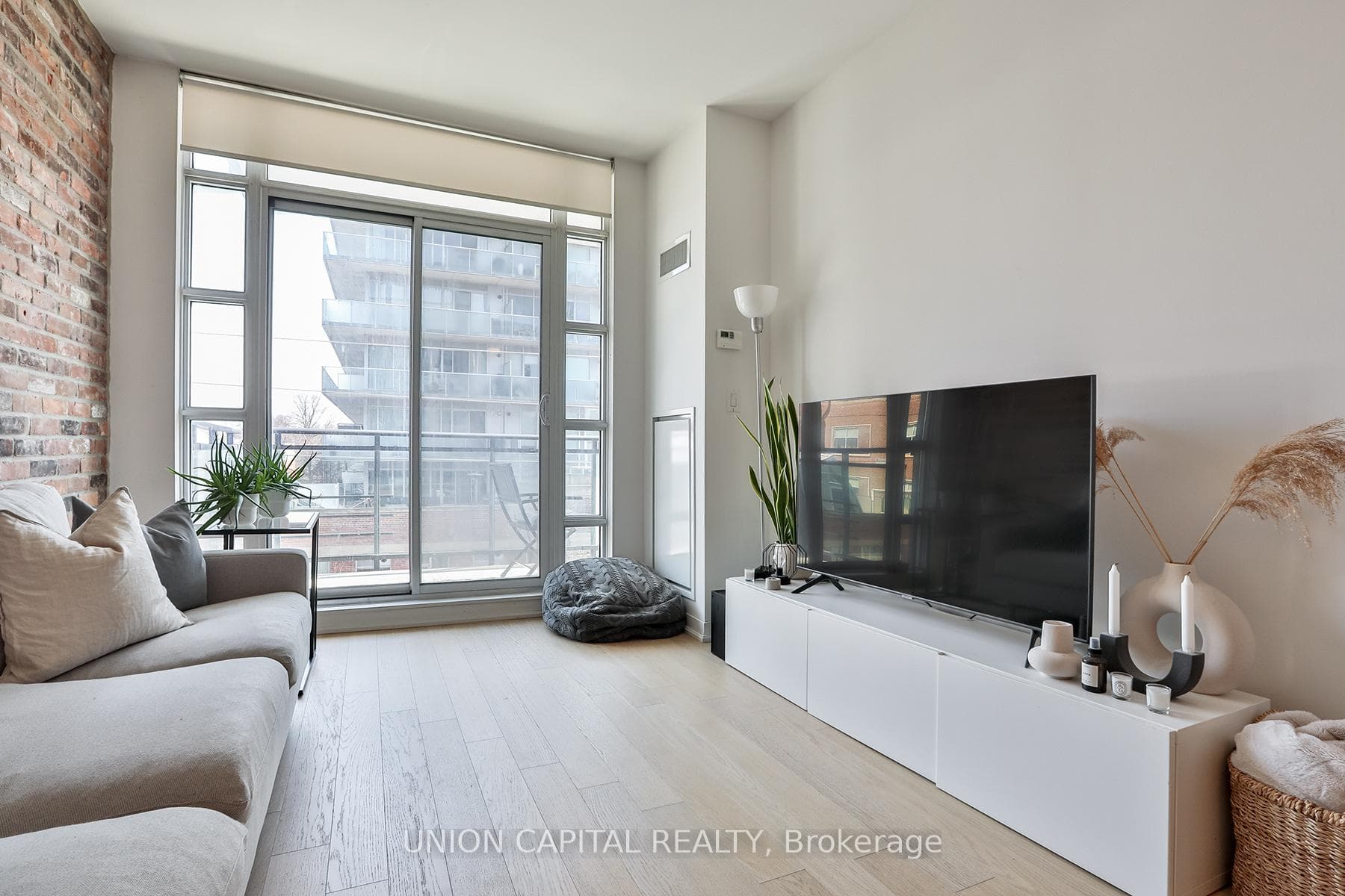 88 Colgate Avenue Unit 417 photo 8