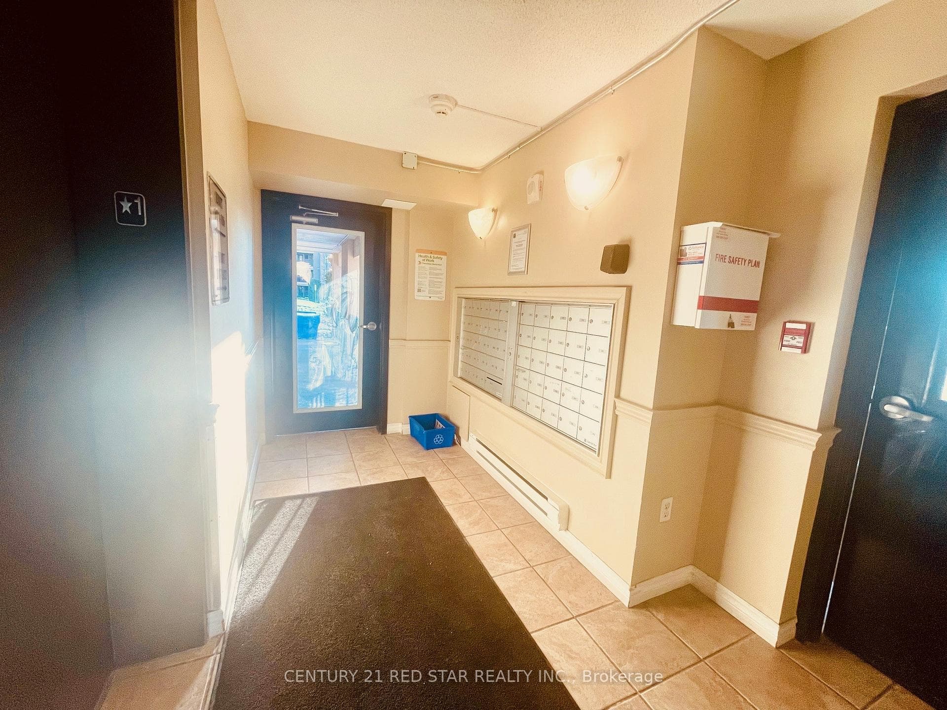 1370 MAIN Street Unit 204 photo 24