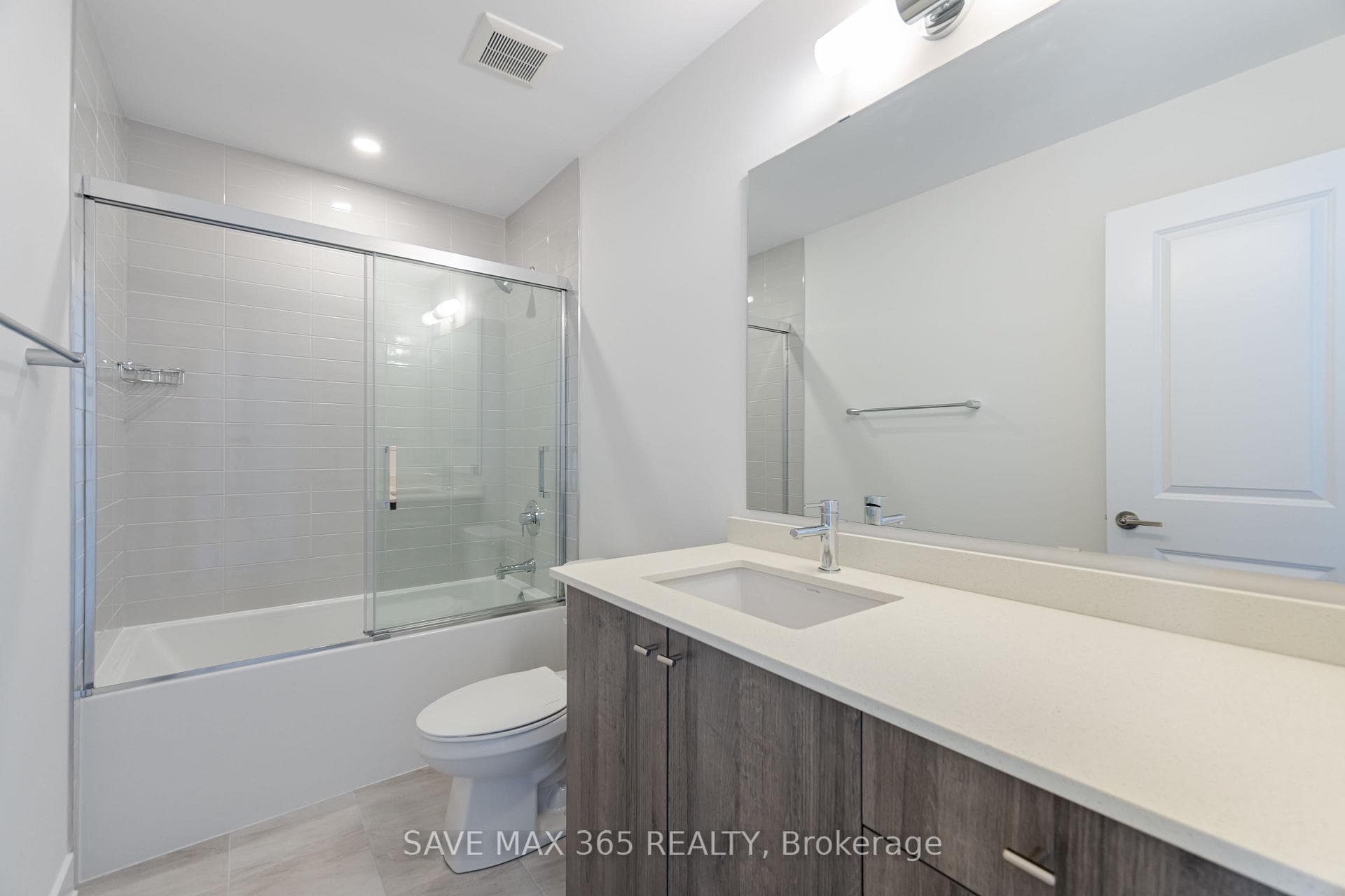2273 Turnberry Road Unit 60 photo 26