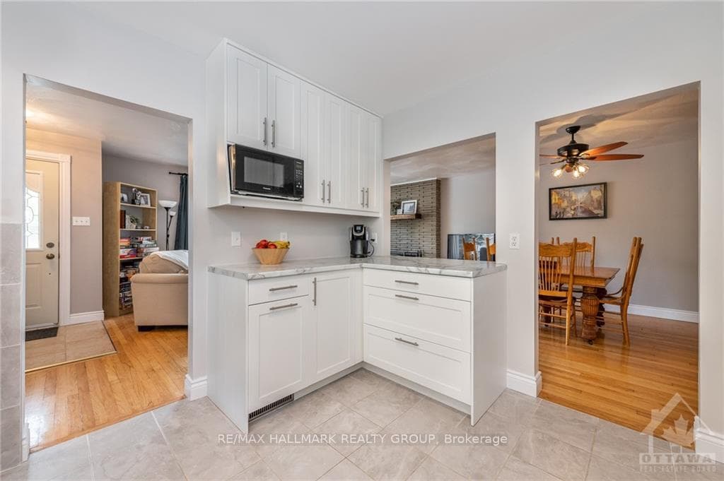 1220 CLYDE Avenue Unit A photo 13