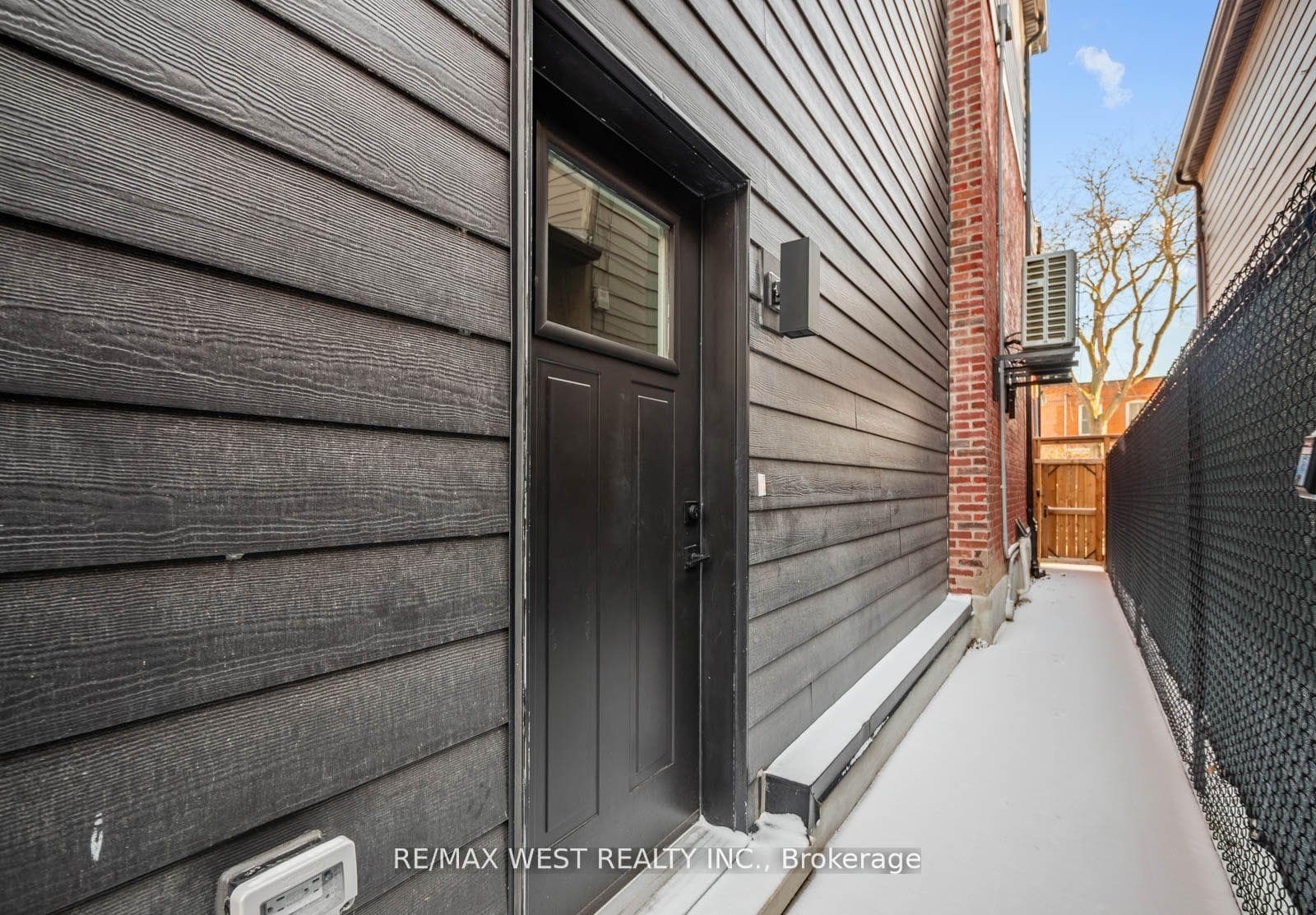 64 Gwynne Avenue photo 36