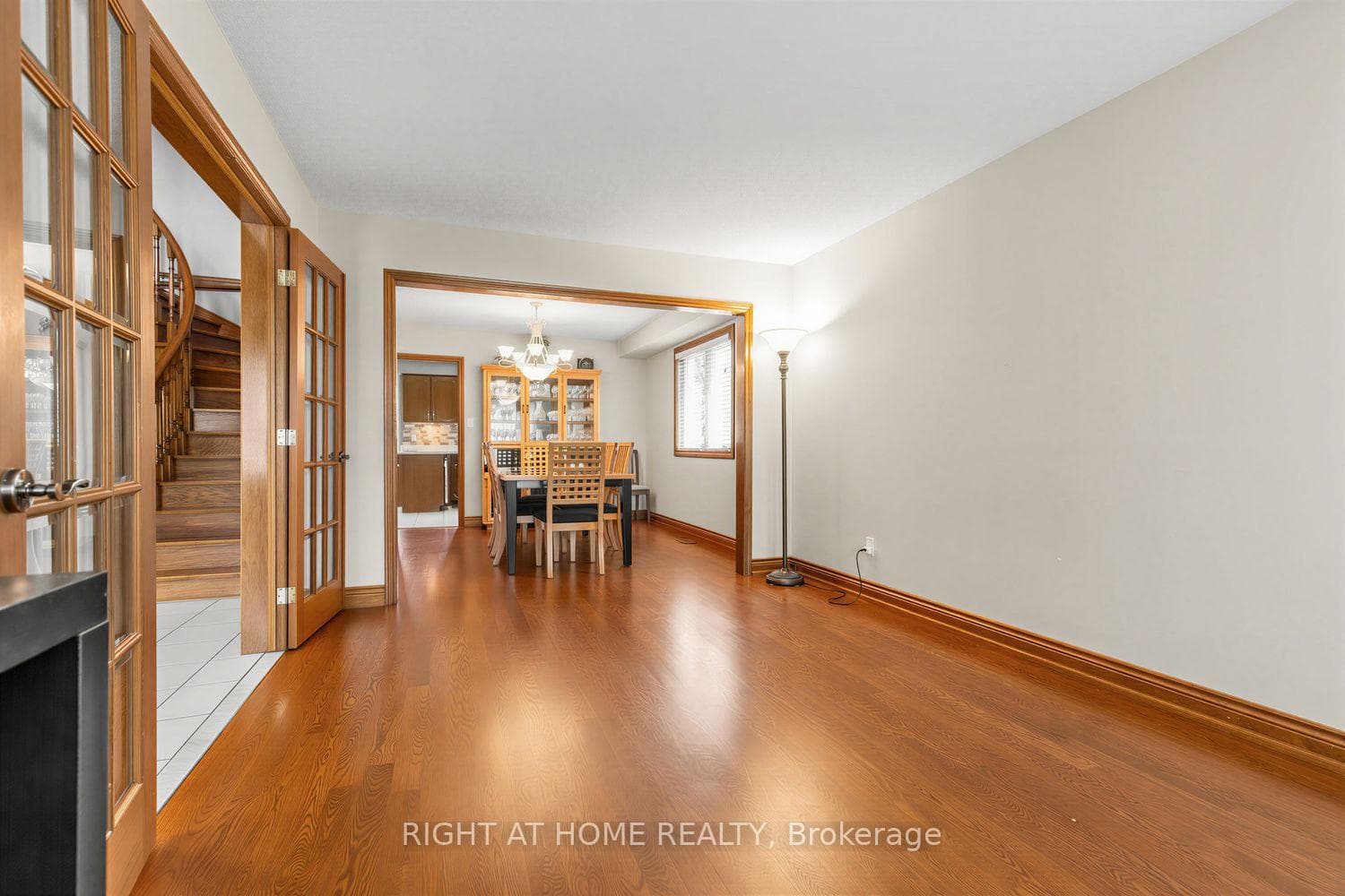 112 Belview Avenue photo 6