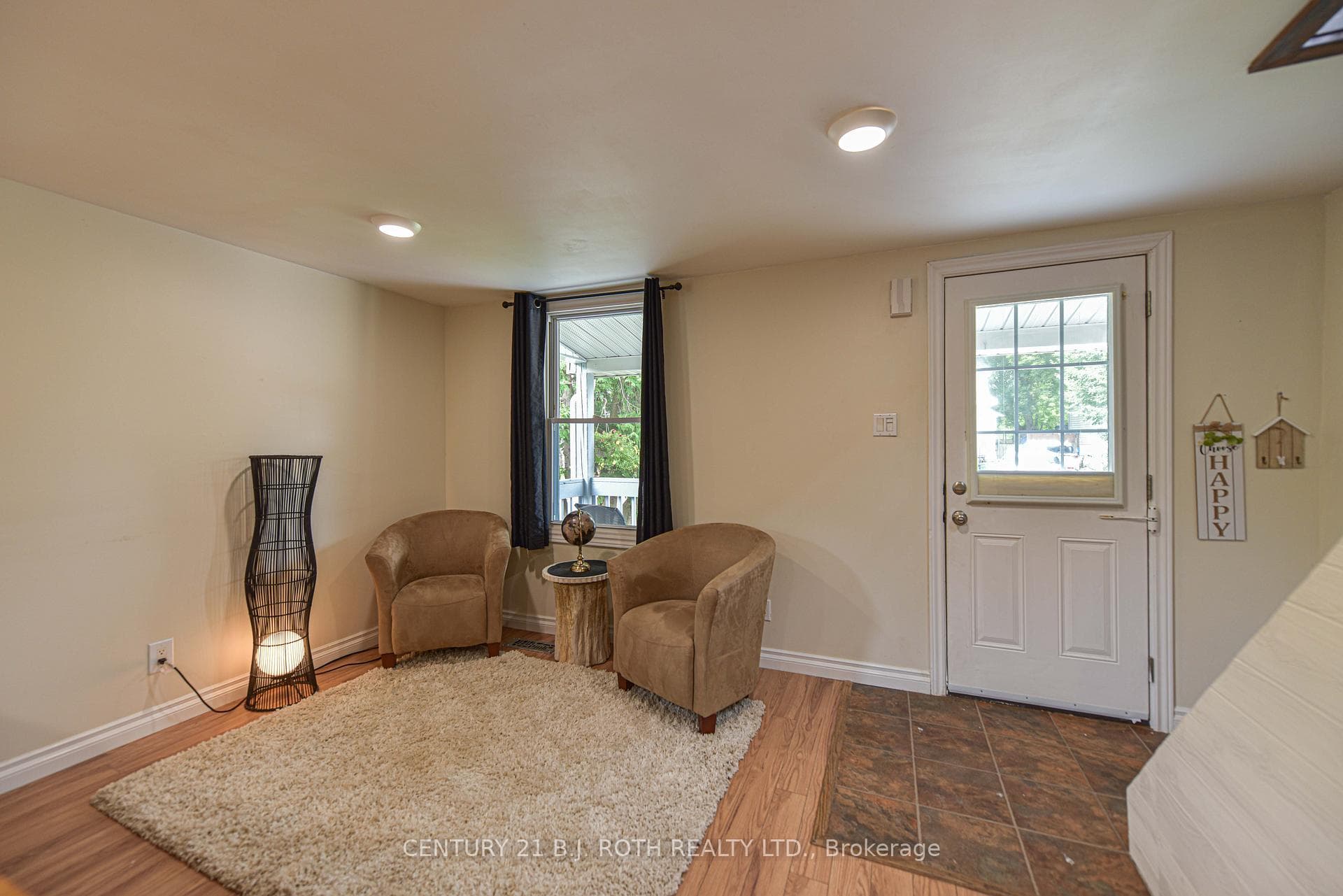 131 Powley Street photo 14