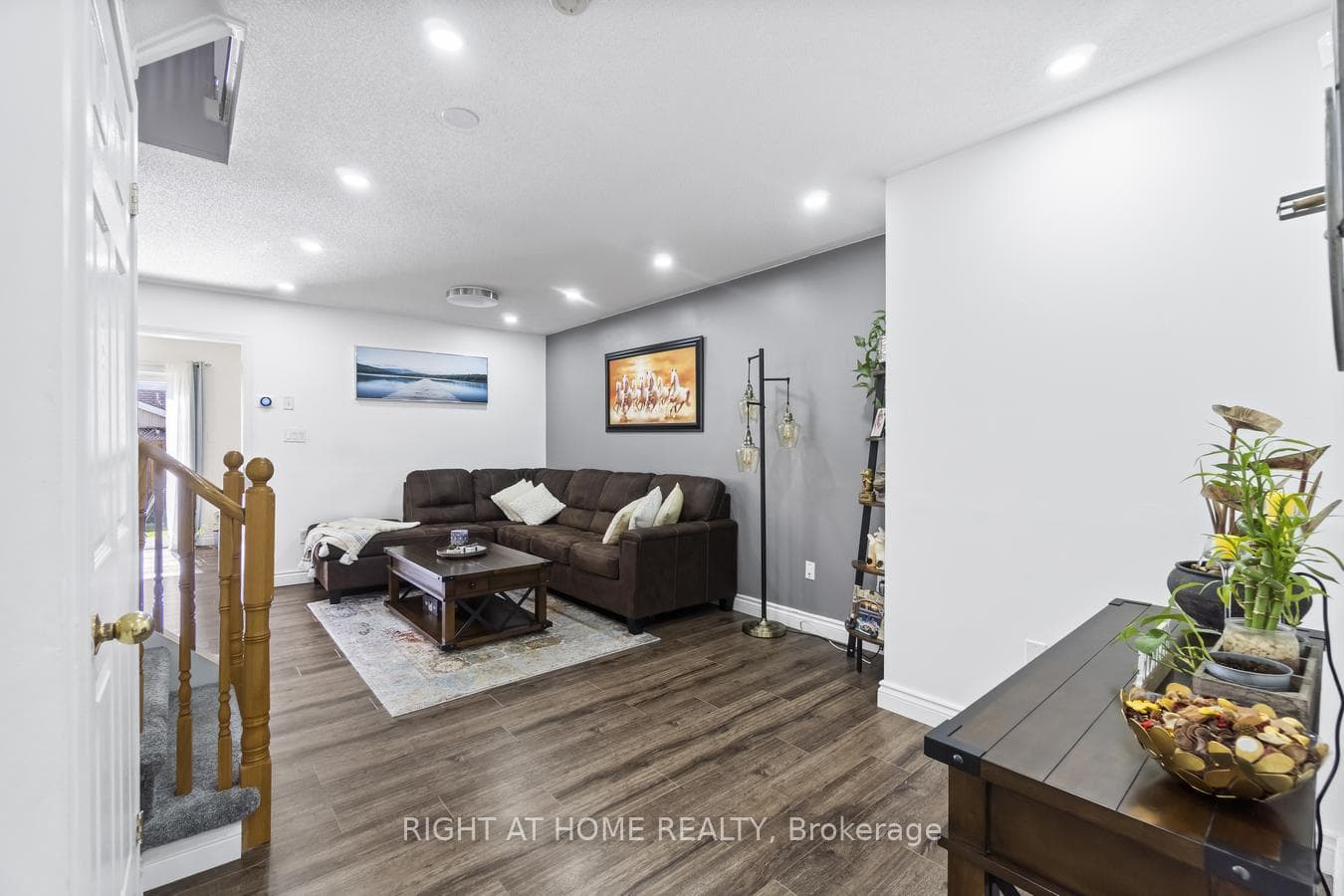 284 Swindells Street photo 7