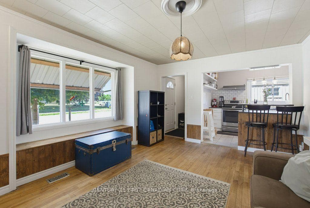 3 Parkside Drive photo 6