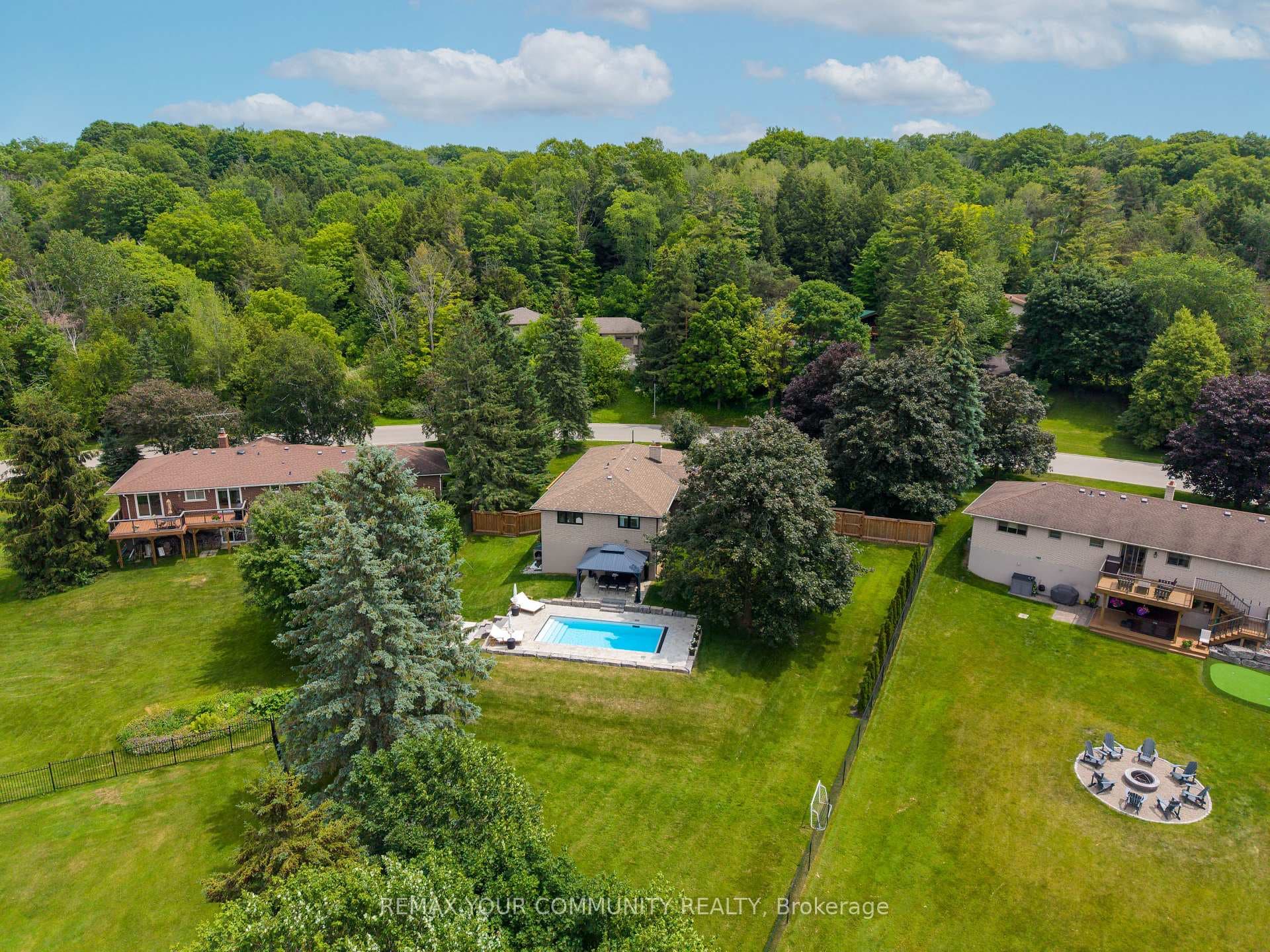 72 Cook Drive photo 45