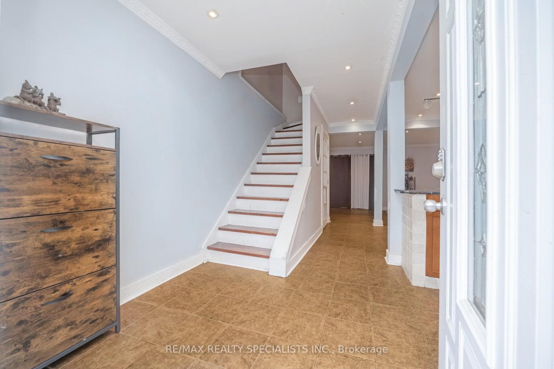 19 Gatsby Square photo 16