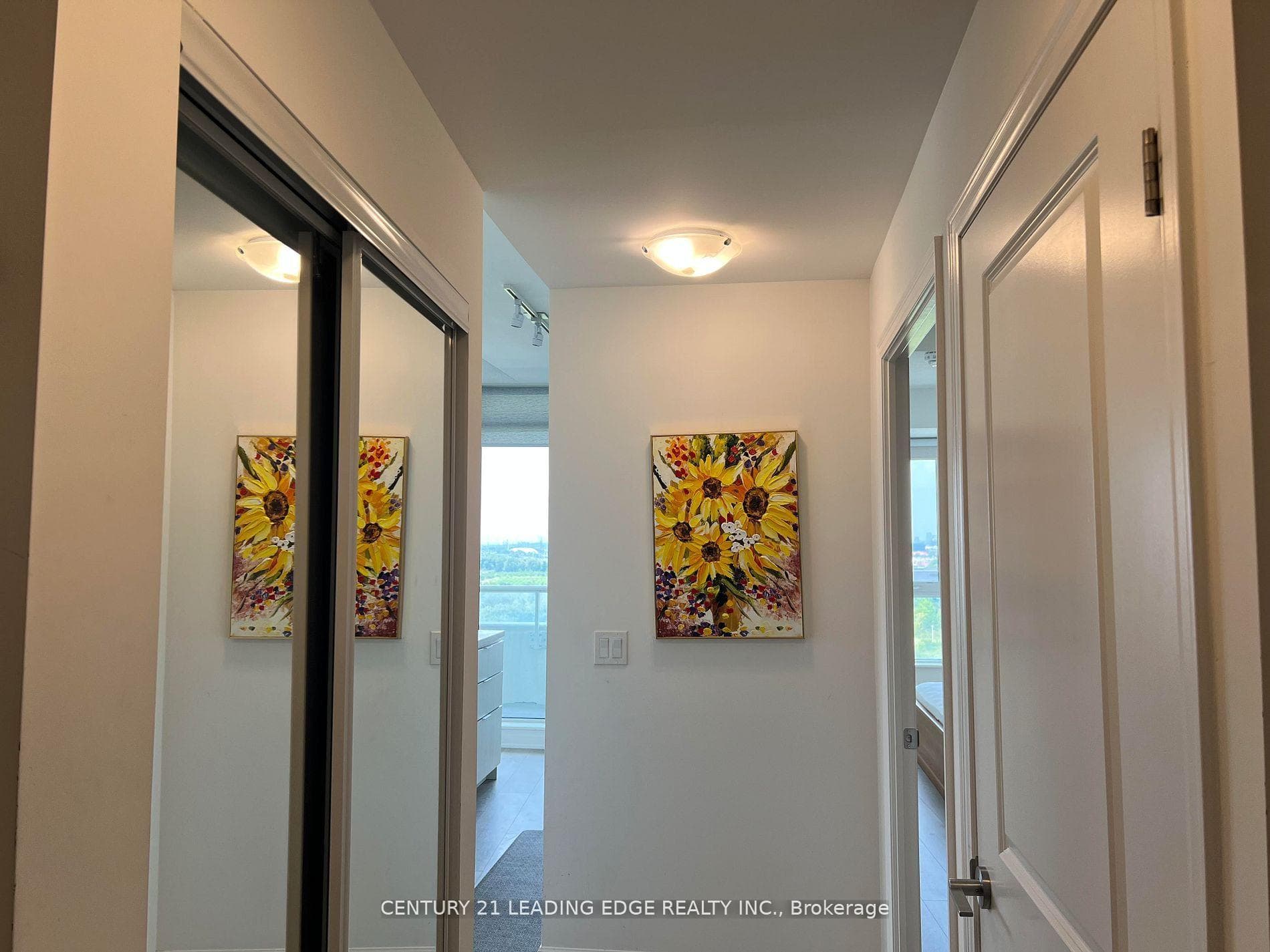 10 Rouge Valley Drive Unit 1215 photo 5