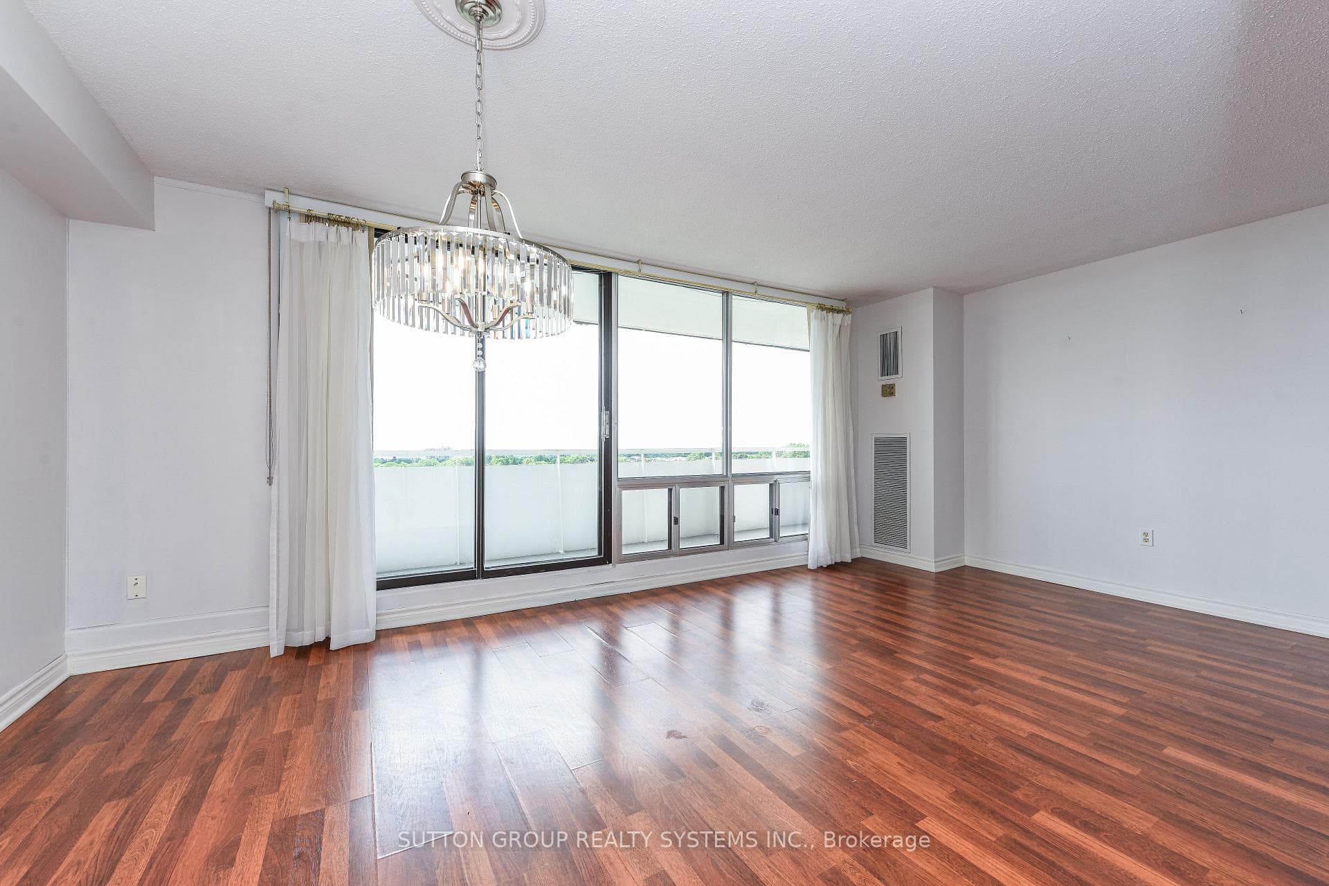 2055 Upper Middle Road Unit 705 photo 13