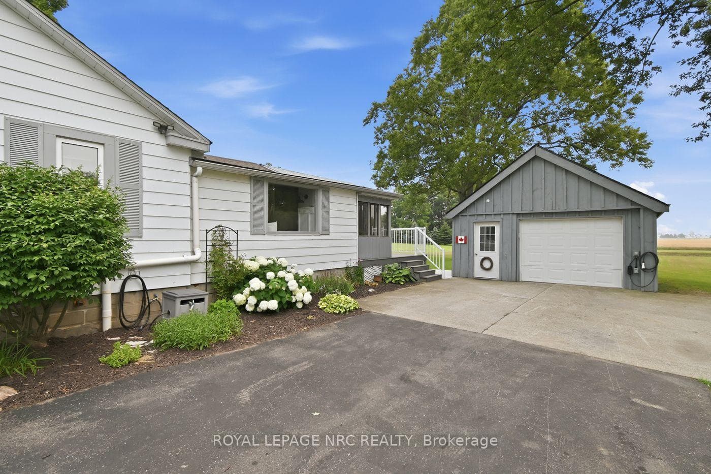 43289 Pettit Road photo 2