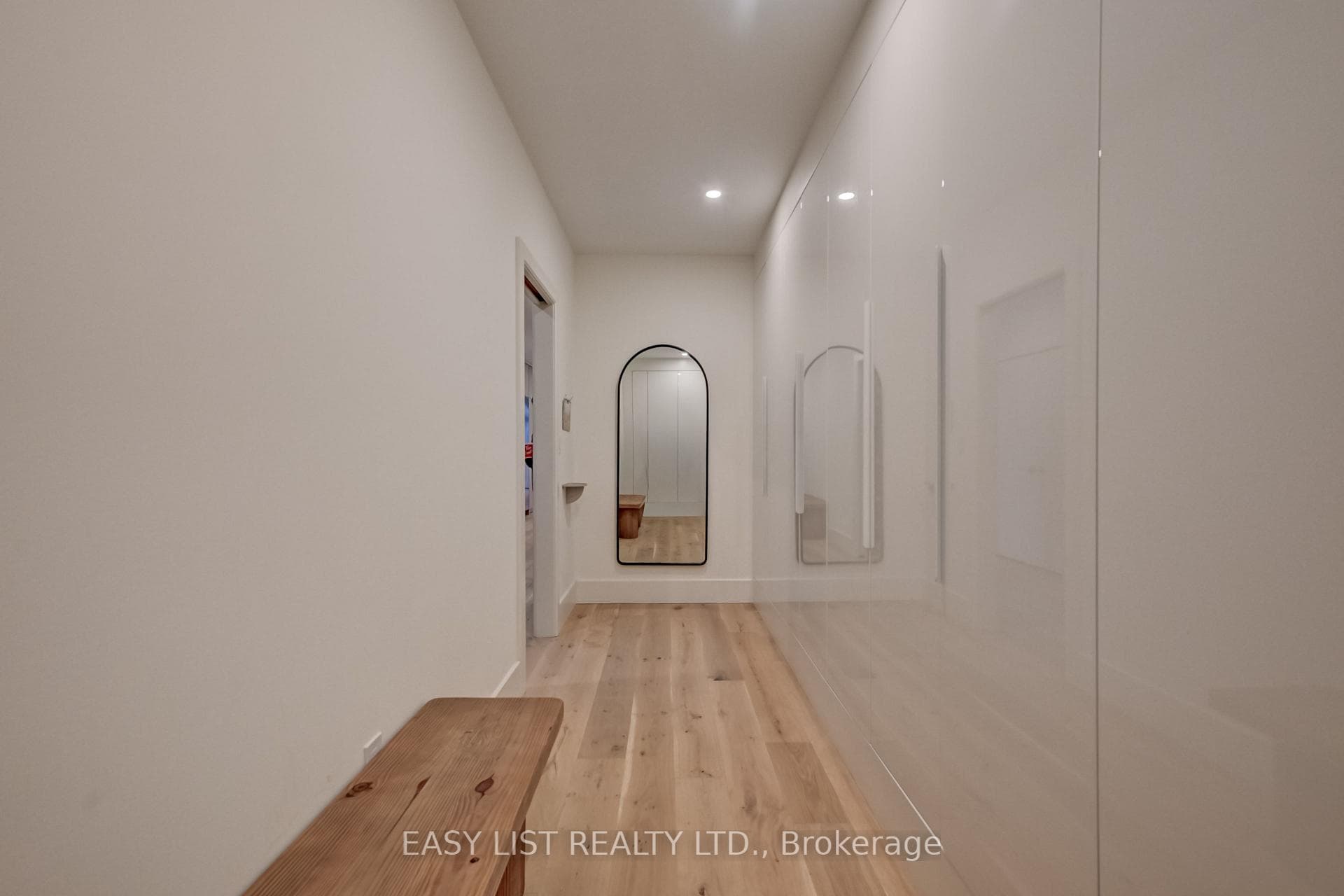 117 Evergreen Place photo 31