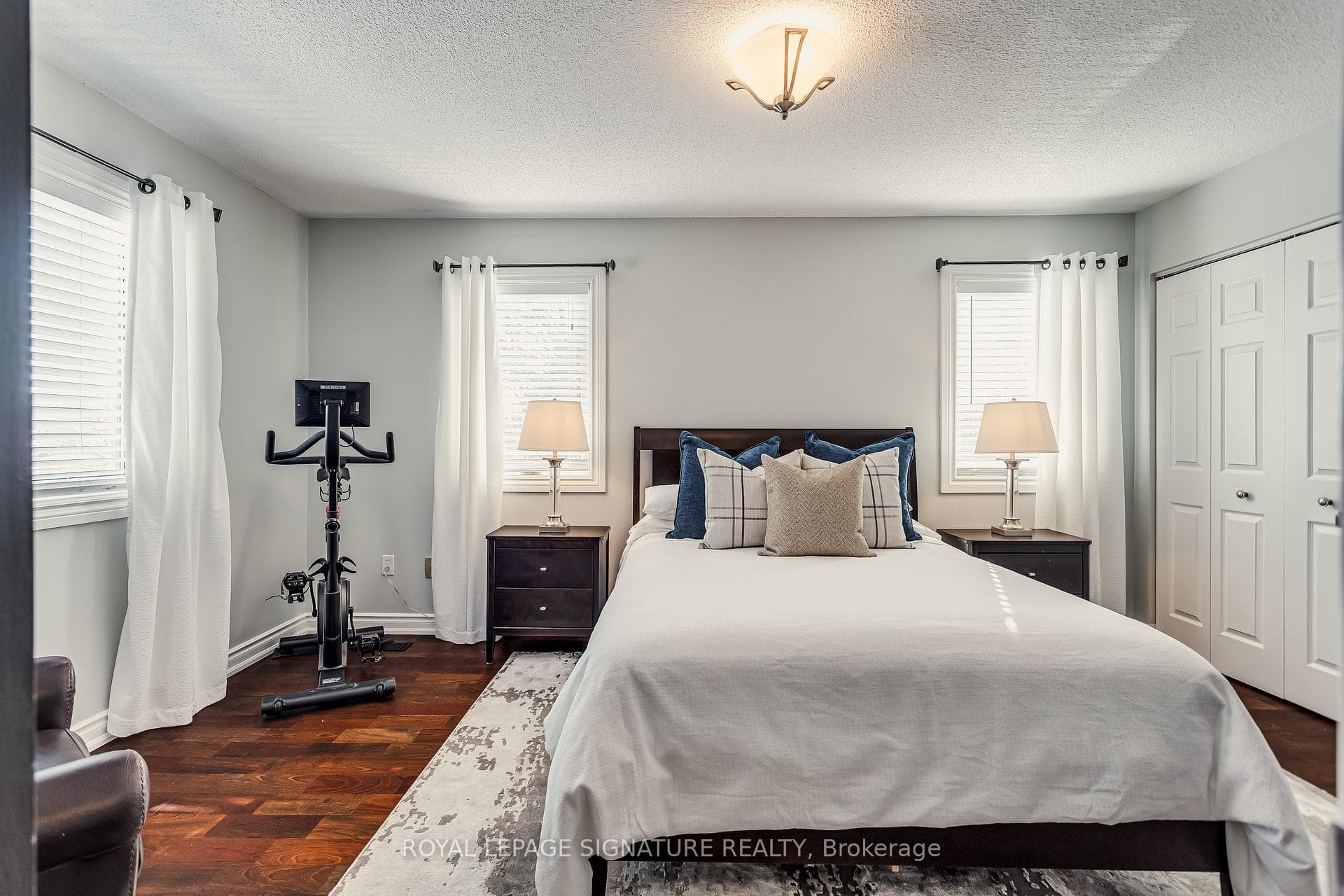 2 Valentine Place photo 26