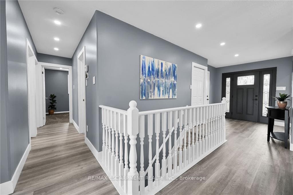 51 ASHBURY Lane photo 13