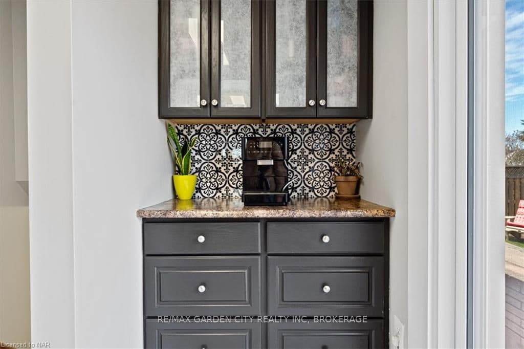coffee bar area
