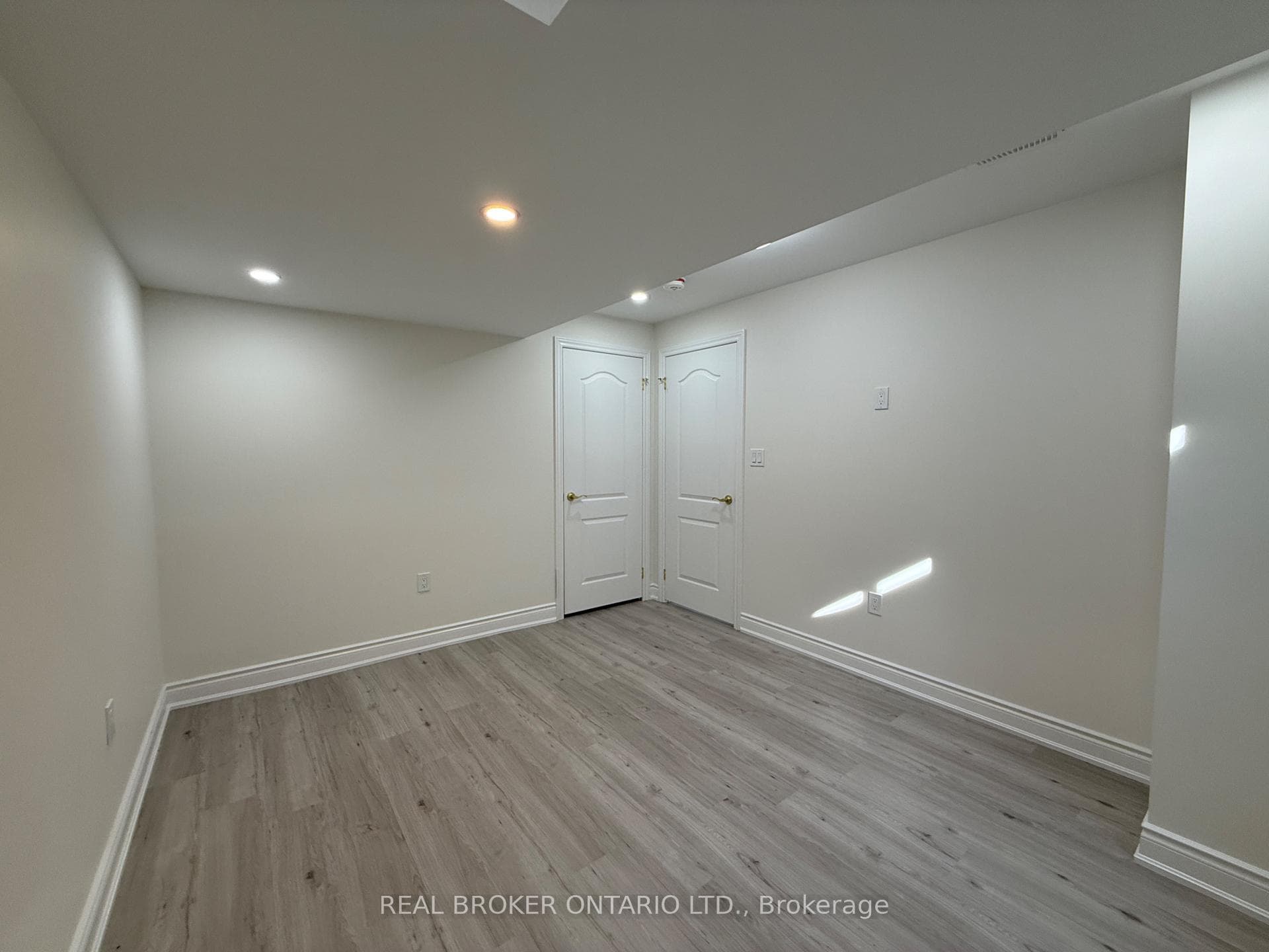 1442 Watercress Way Unit Basement photo 19