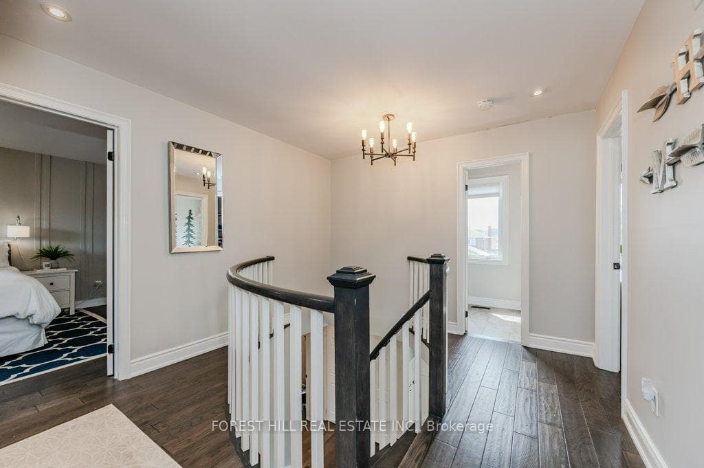 29 Fernbrook Crescent photo 21