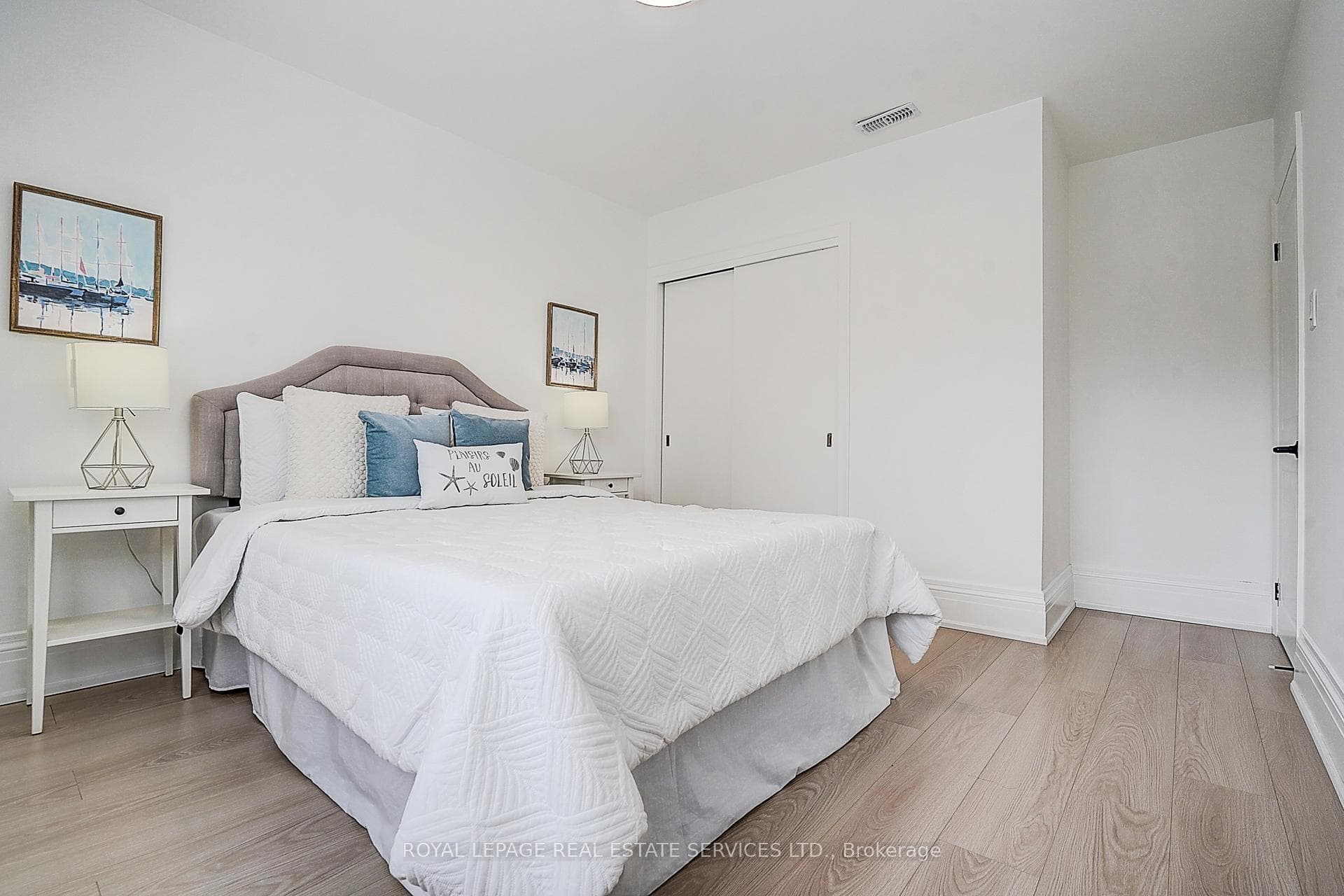 21 Holford Crescent photo 27