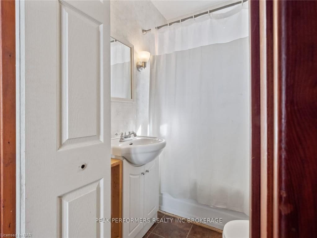 171 KILLALY Street photo 12