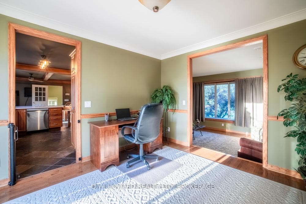 2264 Shisler Road photo 11