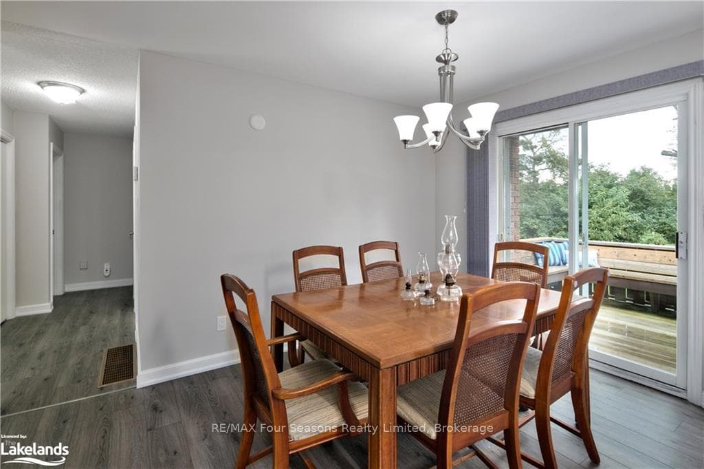 4 MOUNTAIN VIEW Court photo 12